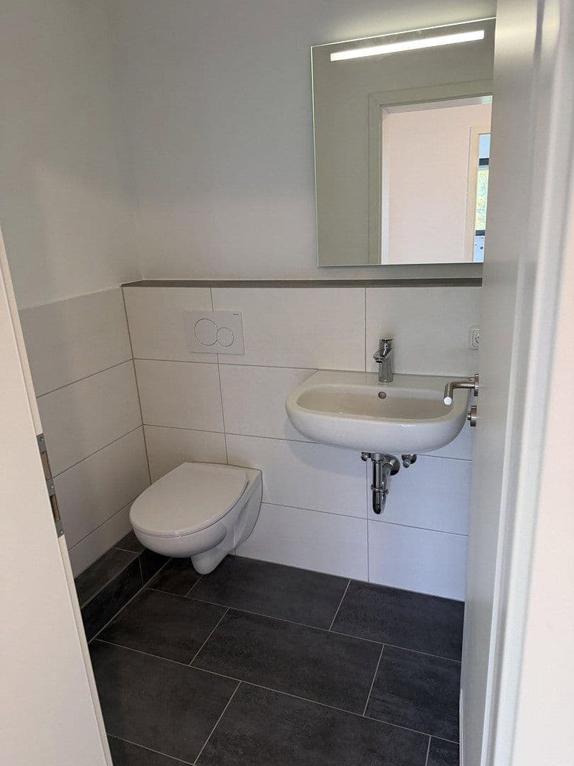 Pronájem bytu 3+1 80 m², Am Sportfeld 7, Mainz Gonsenheim, Porýní-Falc Pronájem bytu 3+1 80 m², Am Sportfeld 7, Mainz Gonsenheim, Porýní-Falc