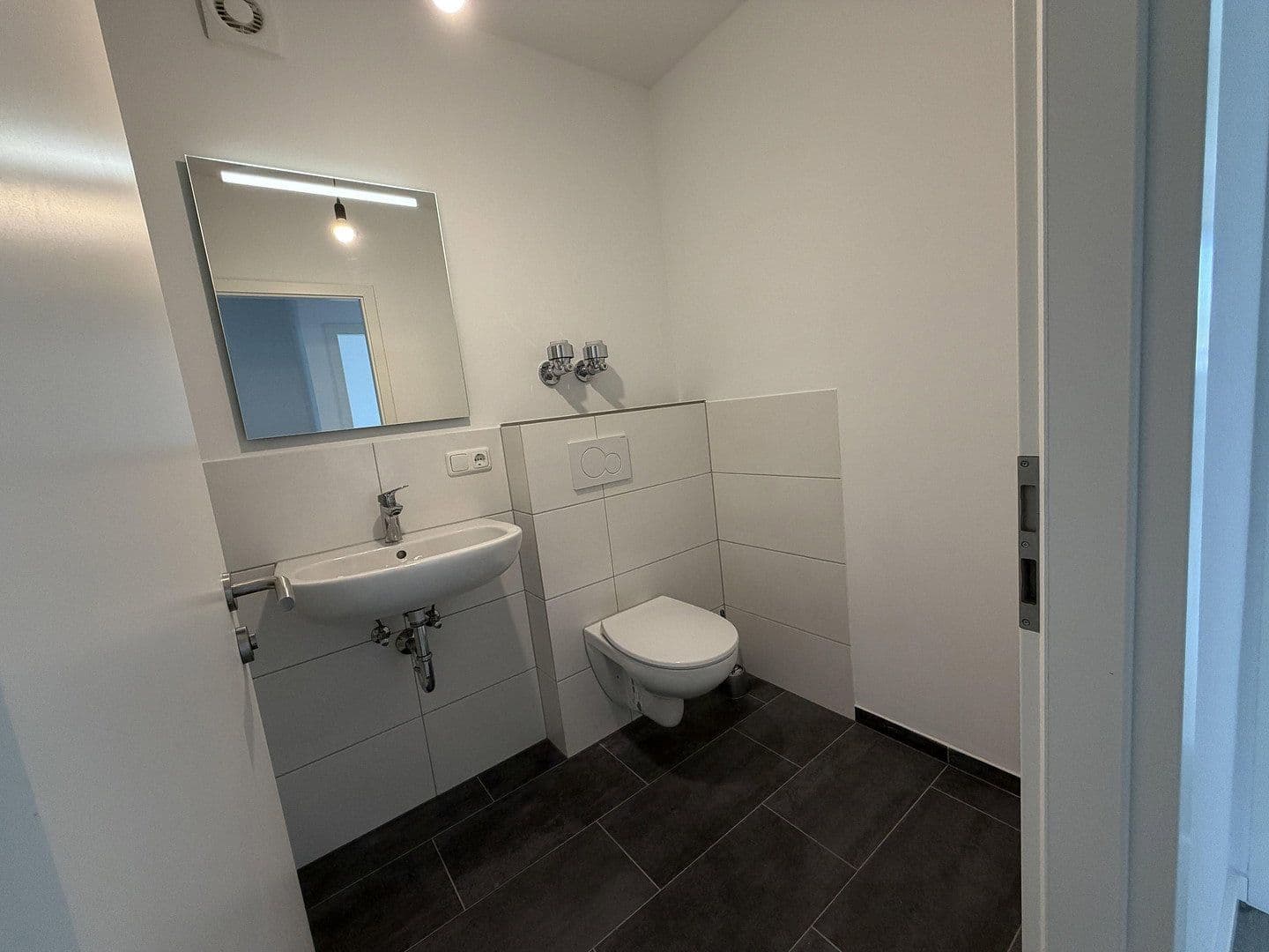 Pronájem bytu 3+1 80 m², Am Sportfeld 7, Mainz Gonsenheim, Porýní-Falc Pronájem bytu 3+1 80 m², Am Sportfeld 7, Mainz Gonsenheim, Porýní-Falc
