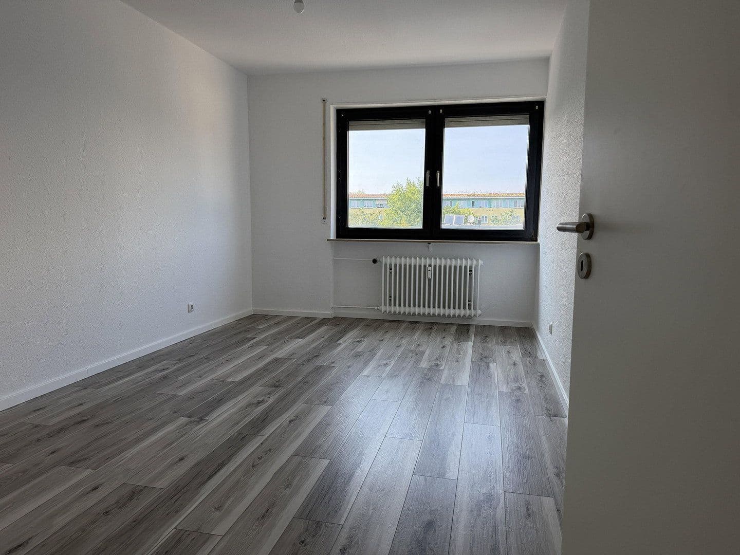 Pronájem bytu 3+1 80 m², Am Sportfeld 7, Mainz Gonsenheim, Porýní-Falc Pronájem bytu 3+1 80 m², Am Sportfeld 7, Mainz Gonsenheim, Porýní-Falc