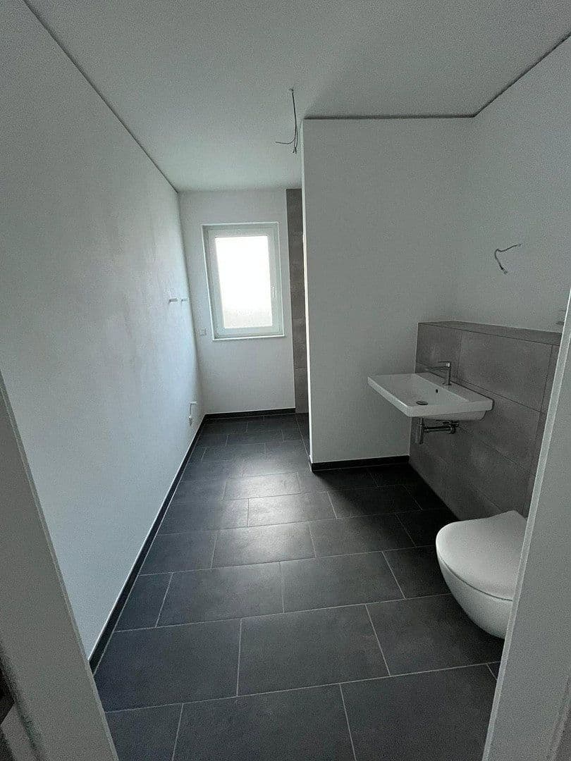 Pronájem bytu 2+1 74 m², Hauptstraße 115, Holzwickede, Severní Porýní-Vestfálsko Pronájem bytu 2+1 74 m², Hauptstraße 115, Holzwickede, Severní Porýní-Vestfálsko