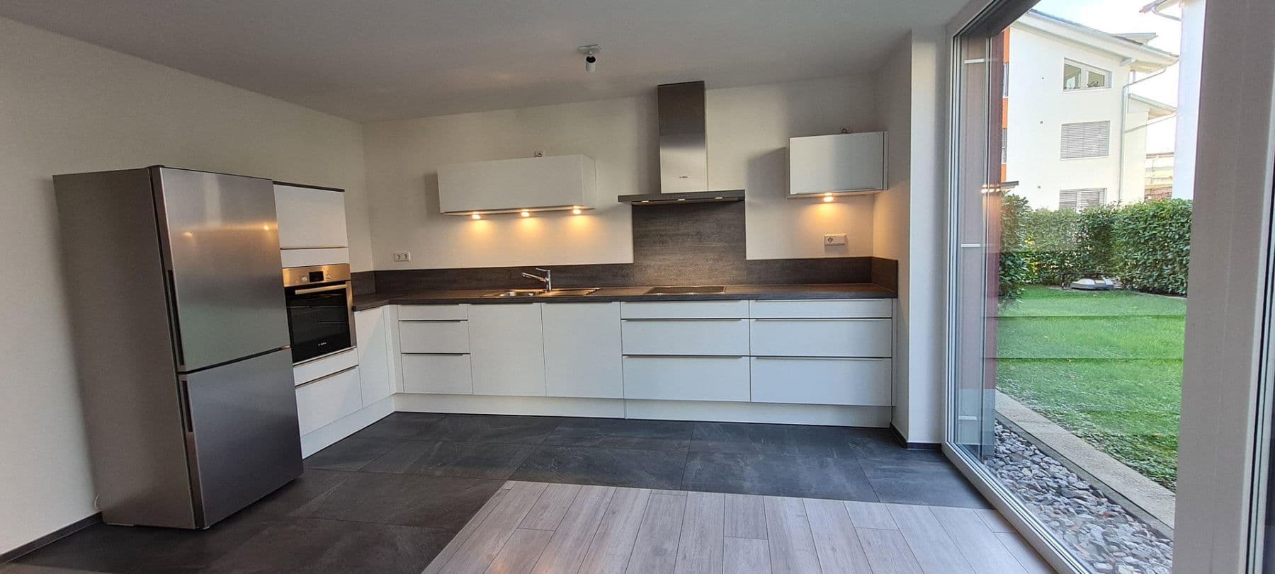Pronájem bytu 3+kk 87 m², Am Bahndamm 1, Bad Säckingen, Bádensko-Württembersko Pronájem bytu 3+kk 87 m², Am Bahndamm 1, Bad Säckingen, Bádensko-Württembersko