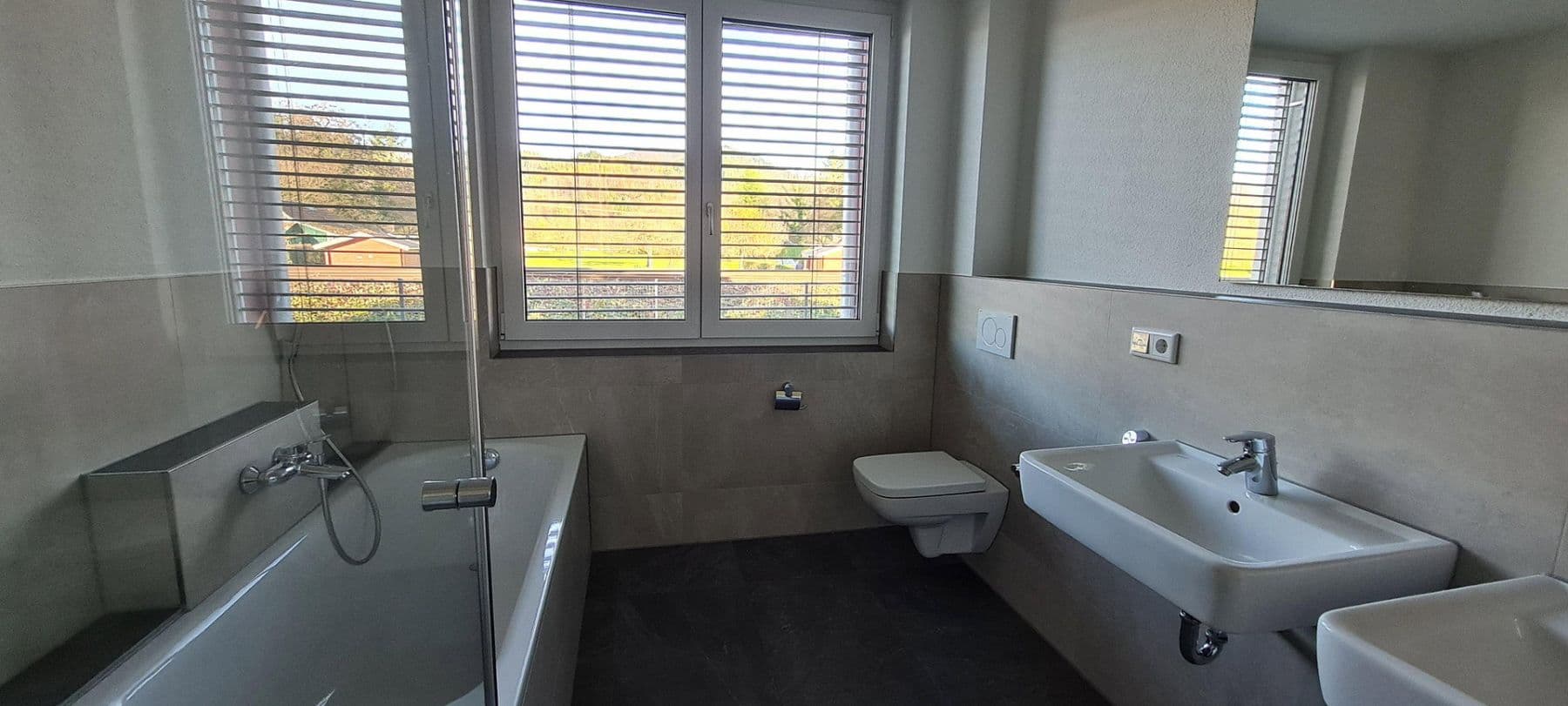 Pronájem bytu 3+kk 87 m², Am Bahndamm 1, Bad Säckingen, Bádensko-Württembersko Pronájem bytu 3+kk 87 m², Am Bahndamm 1, Bad Säckingen, Bádensko-Württembersko