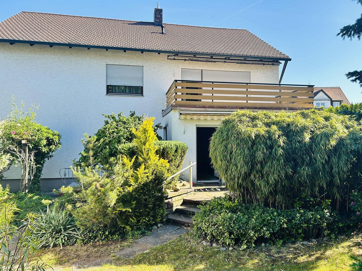 Prodej domu 159 m², pozemek 529 m², Flurstraße 1a, Stein, Bavorsko Prodej domu 159 m², pozemek 529 m², Flurstraße 1a, Stein, Bavorsko