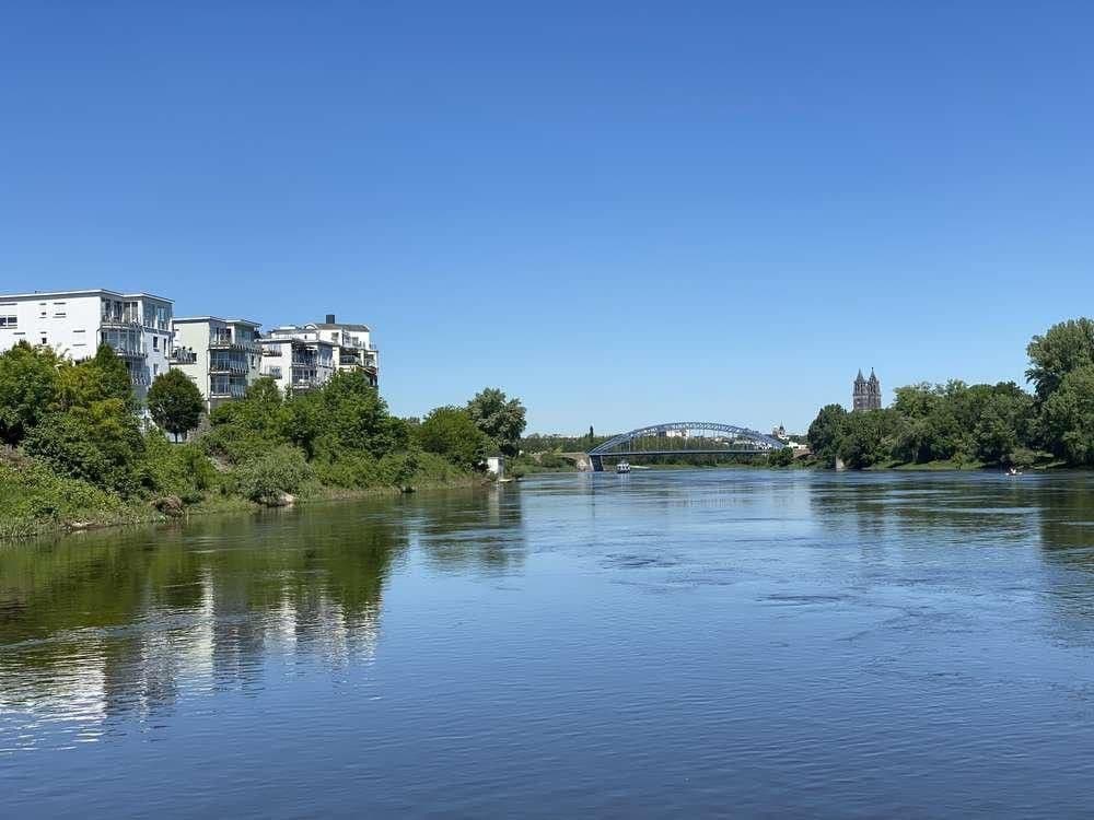 Pronájem bytu 4+kk 123 m², Thiemstraße 10, Magdeburg, Sasko-Anhaltsko Pronájem bytu 4+kk 123 m², Thiemstraße 10, Magdeburg, Sasko-Anhaltsko