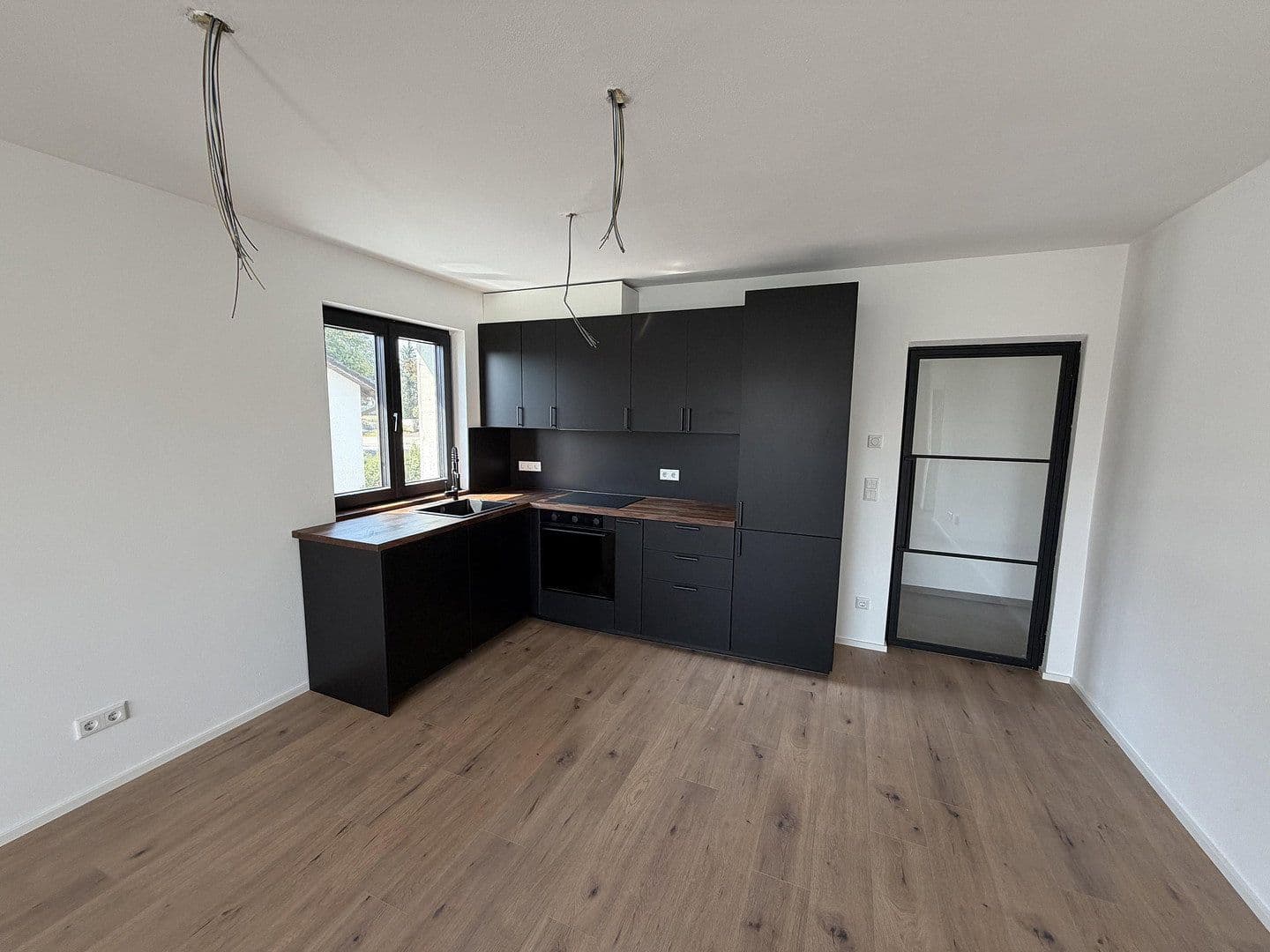 Pronájem bytu 4+1 76 m², Ingolstadt, Bavorsko Pronájem bytu 4+1 76 m², Ingolstadt, Bavorsko