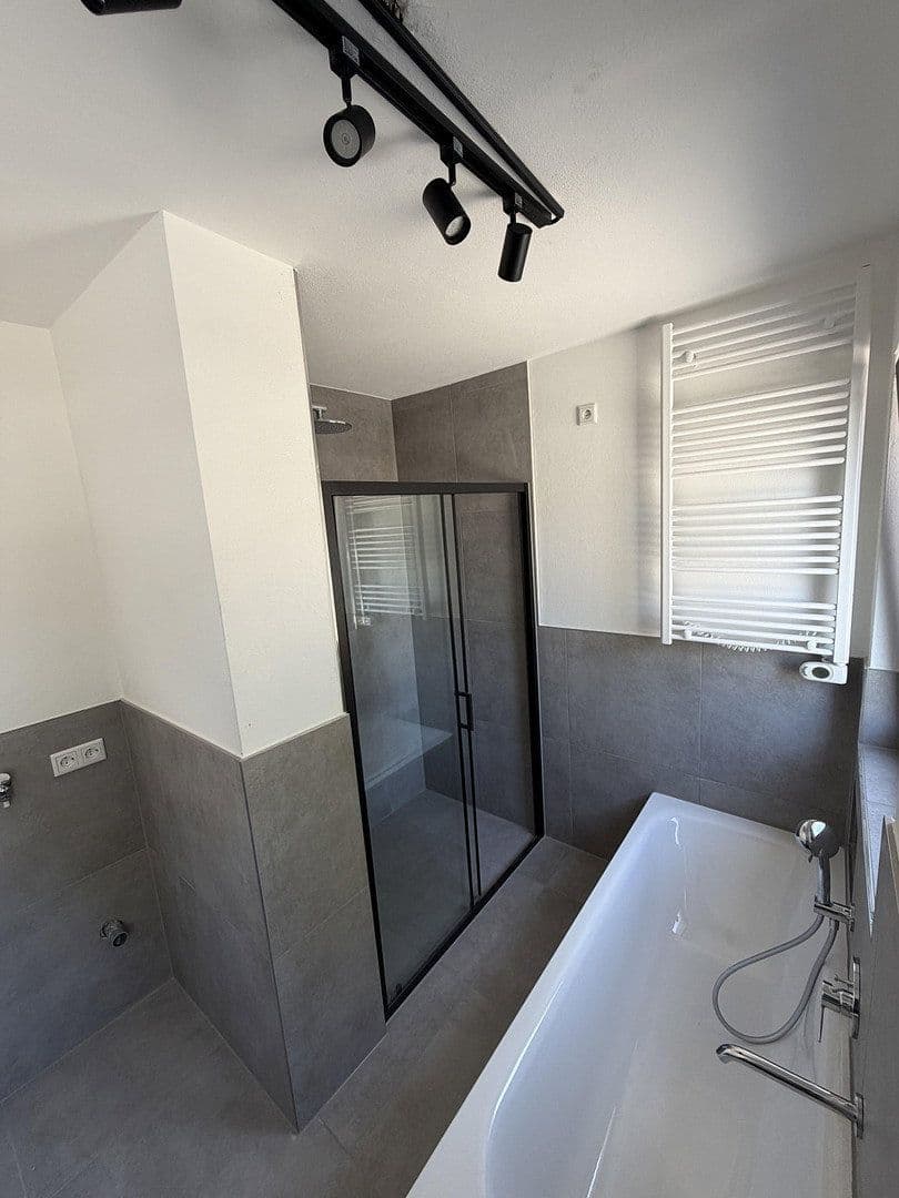 Pronájem bytu 4+1 76 m², Ingolstadt, Bavorsko Pronájem bytu 4+1 76 m², Ingolstadt, Bavorsko
