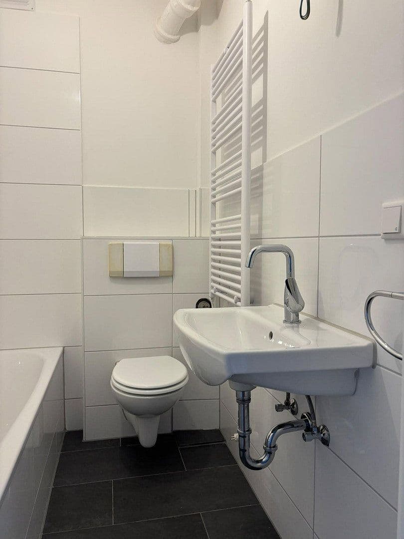 Pronájem bytu 2+1 55 m², Goethestraße 70, Offenbach am Main, Hessen Pronájem bytu 2+1 55 m², Goethestraße 70, Offenbach am Main, Hessen