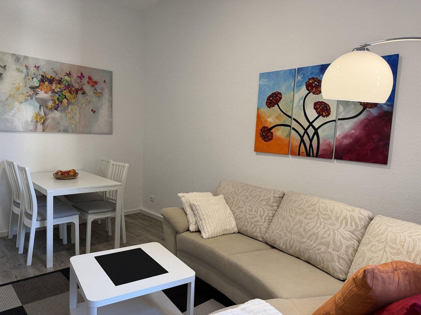 Pronájem bytu 2+kk 60 m², Röhrenstraße 1, Düsseldorf, Severní Porýní-Vestfálsko Pronájem bytu 2+kk 60 m², Röhrenstraße 1, Düsseldorf, Severní Porýní-Vestfálsko