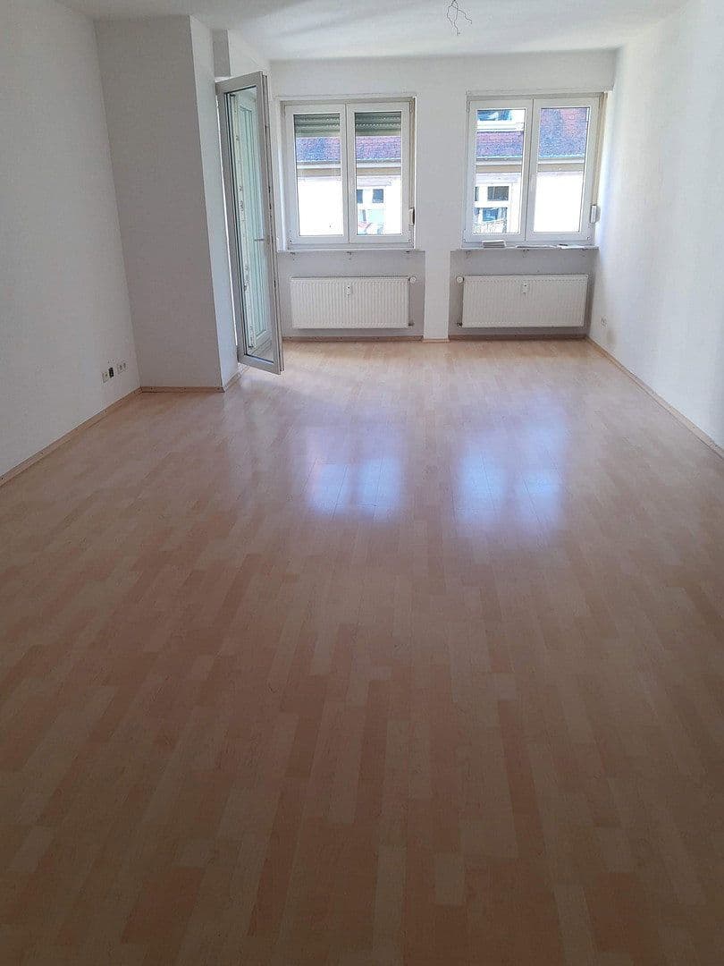 Pronájem bytu 2+1 60 m², Landau, Porýní-Falc Pronájem bytu 2+1 60 m², Landau, Porýní-Falc