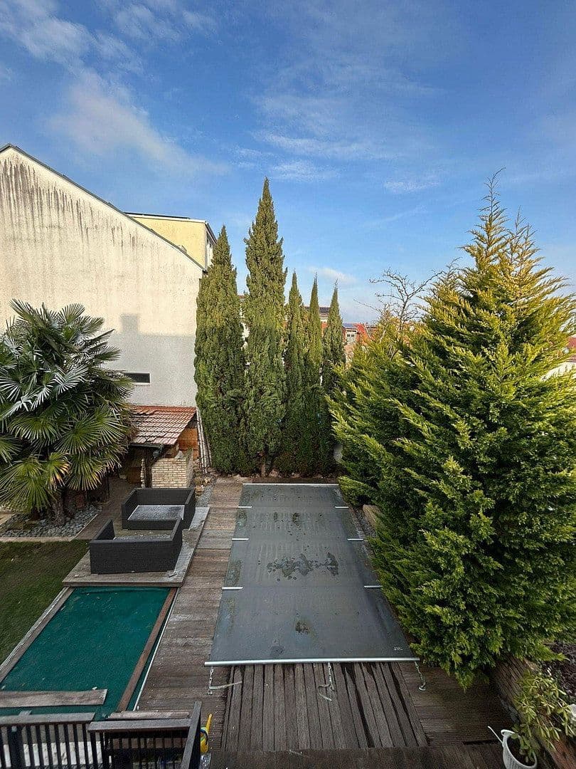 Prodej domu 306 m², pozemek 360 m², Armbruststraße 23, Speyer, Porýní-Falc Prodej domu 306 m², pozemek 360 m², Armbruststraße 23, Speyer, Porýní-Falc