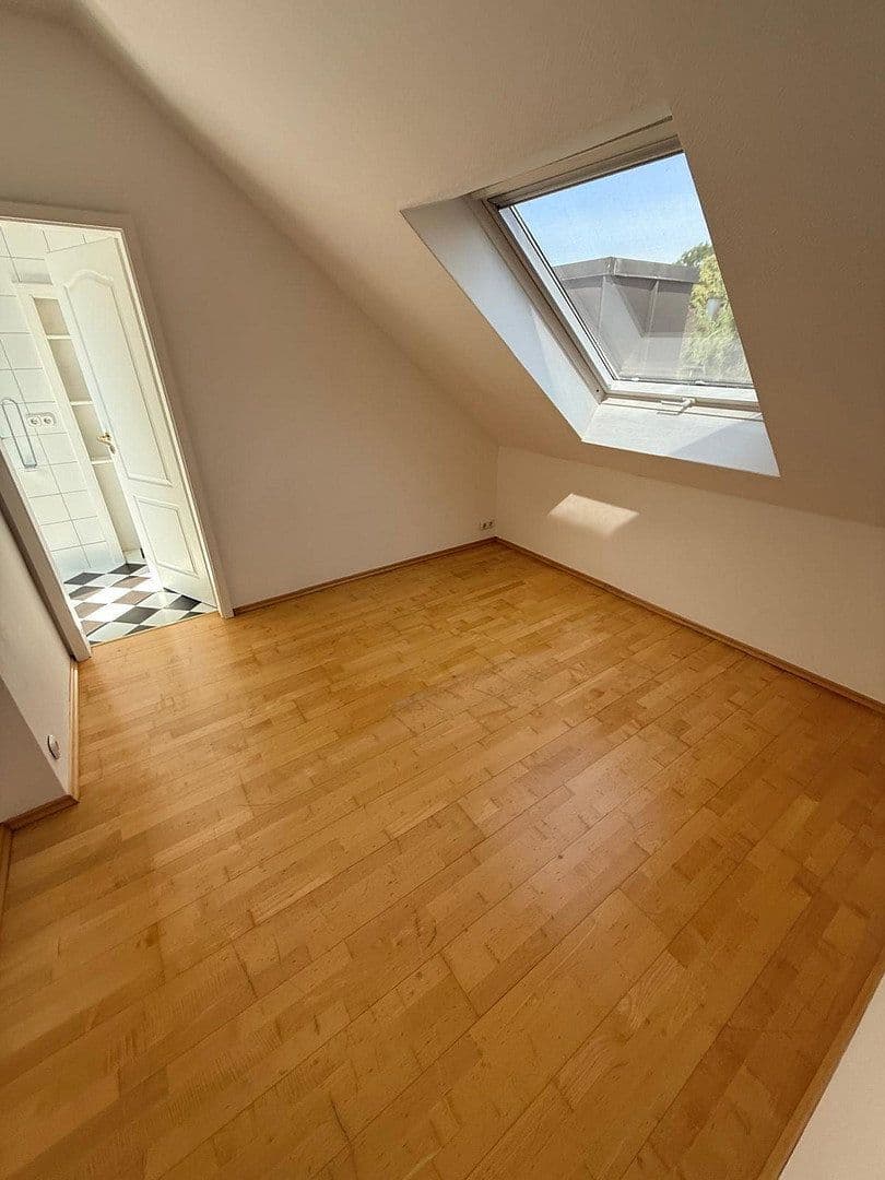Prodej bytu 2+kk 60 m², Max-Zenger-Str. 12, München, Bavorsko Prodej bytu 2+kk 60 m², Max-Zenger-Str. 12, München, Bavorsko