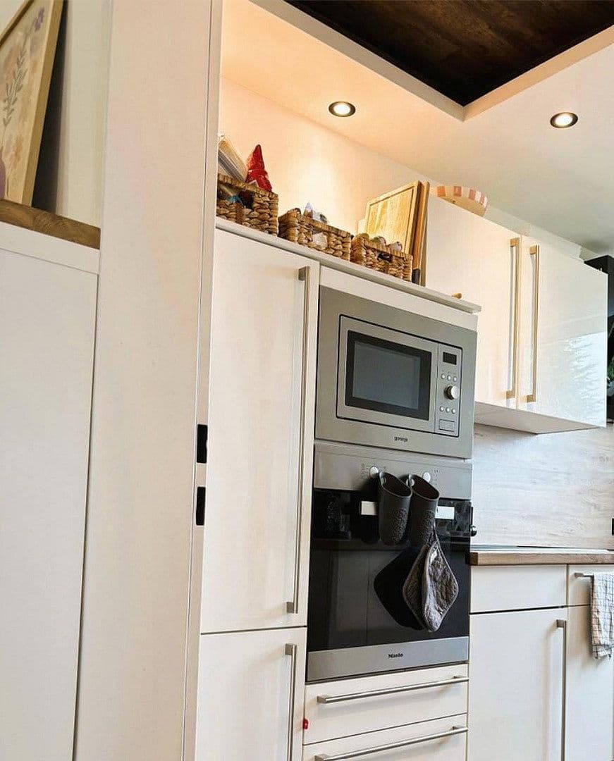 Prodej bytu 4+kk 113 m², Essen, Severní Porýní-Vestfálsko Prodej bytu 4+kk 113 m², Essen, Severní Porýní-Vestfálsko