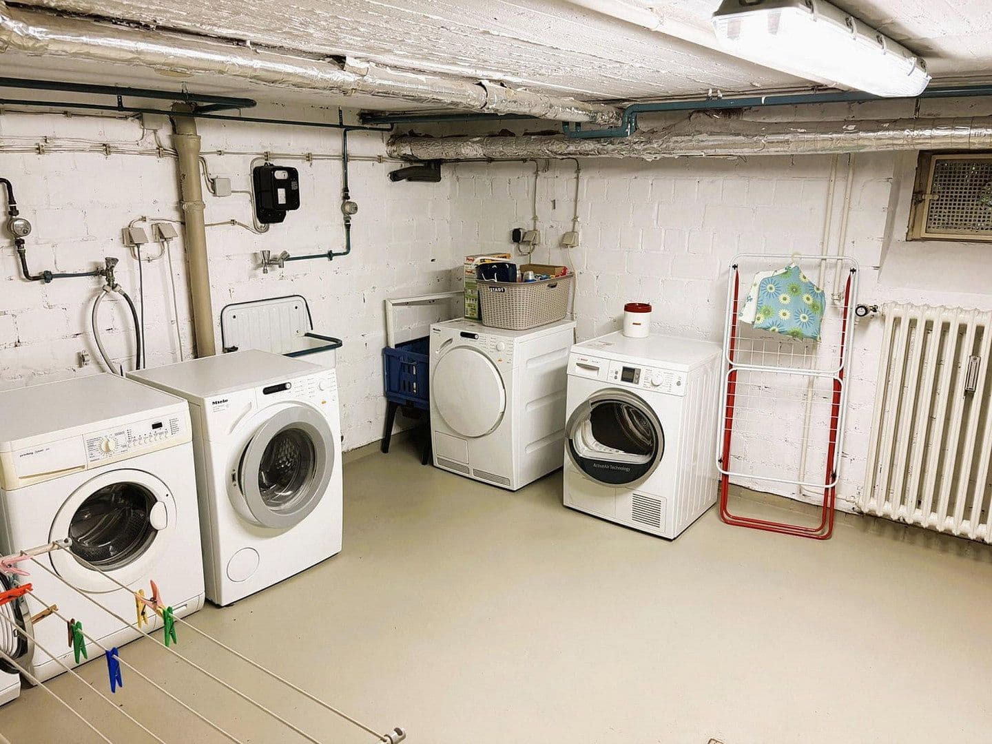 Prodej bytu 4+kk 113 m², Essen, Severní Porýní-Vestfálsko Prodej bytu 4+kk 113 m², Essen, Severní Porýní-Vestfálsko