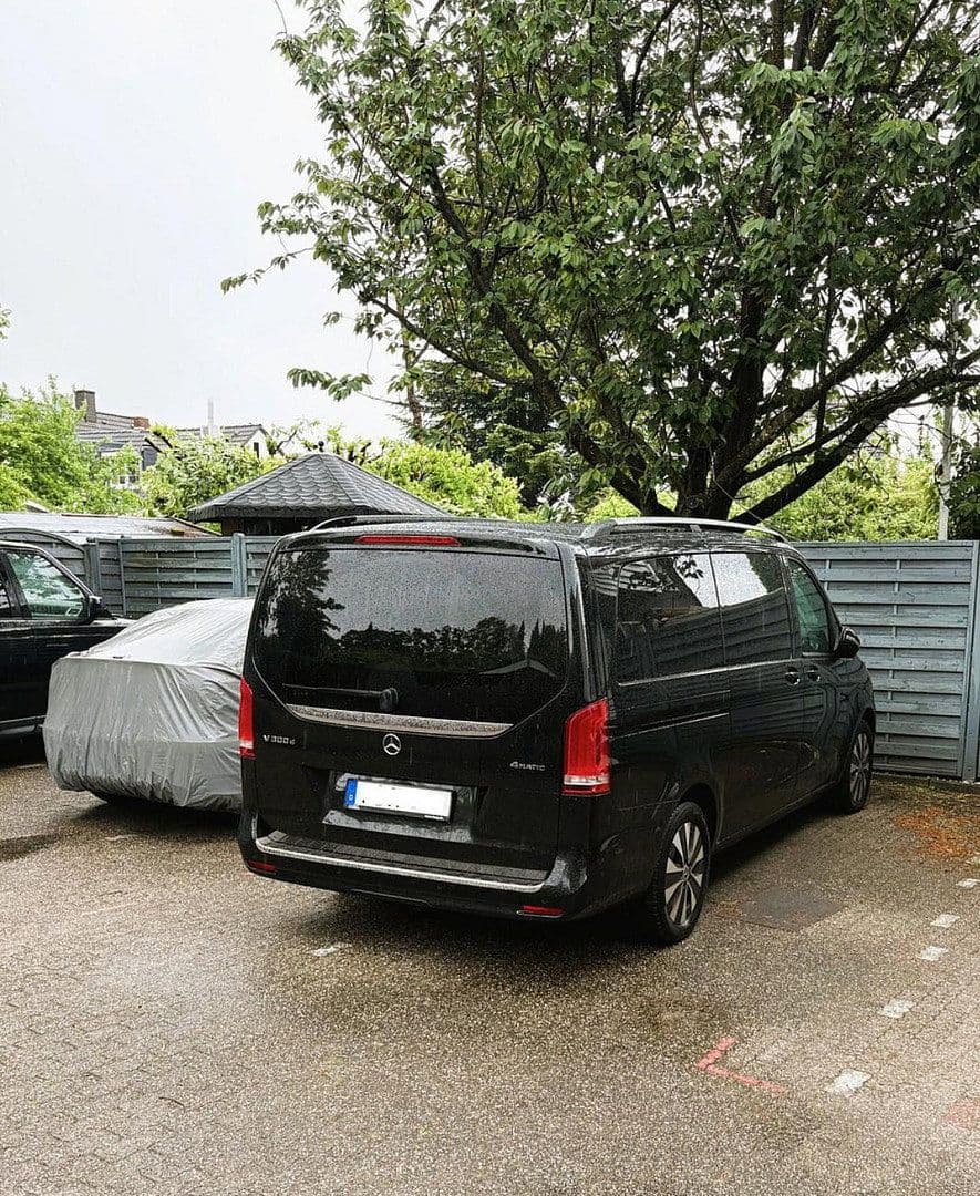 Prodej bytu 4+kk 113 m², Essen, Severní Porýní-Vestfálsko Prodej bytu 4+kk 113 m², Essen, Severní Porýní-Vestfálsko