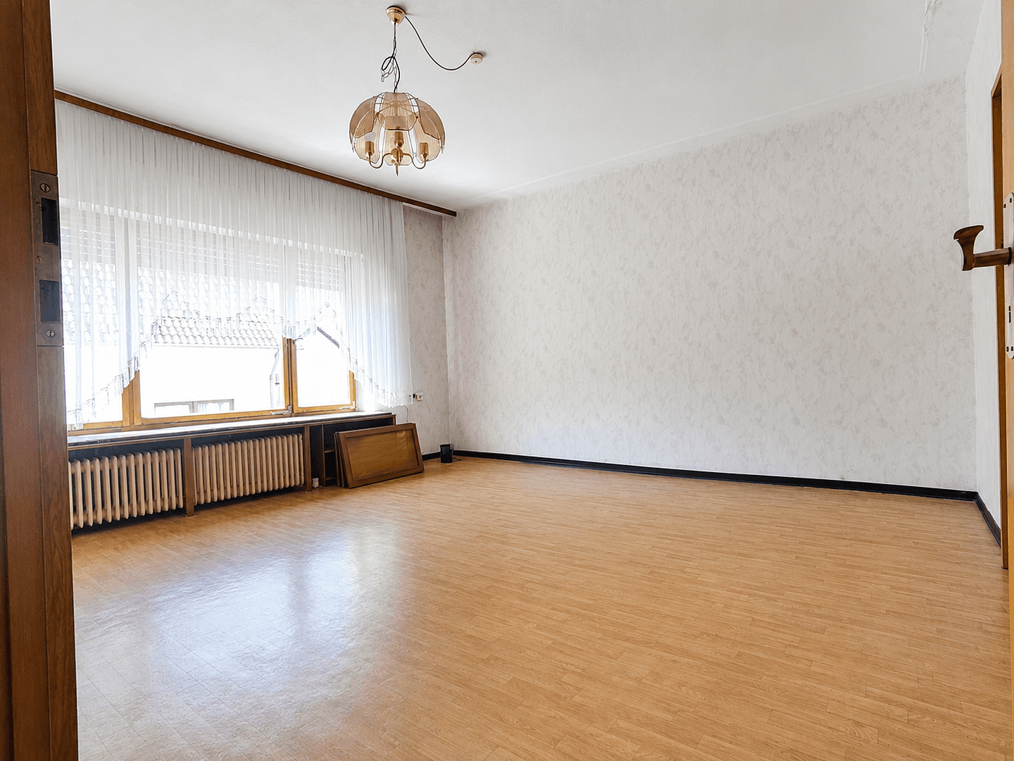 Prodej domu 235 m², pozemek 576 m², Schonstraße 3, Ensdorf/Saar, Země Sársko Prodej domu 235 m², pozemek 576 m², Schonstraße 3, Ensdorf/Saar, Země Sársko
