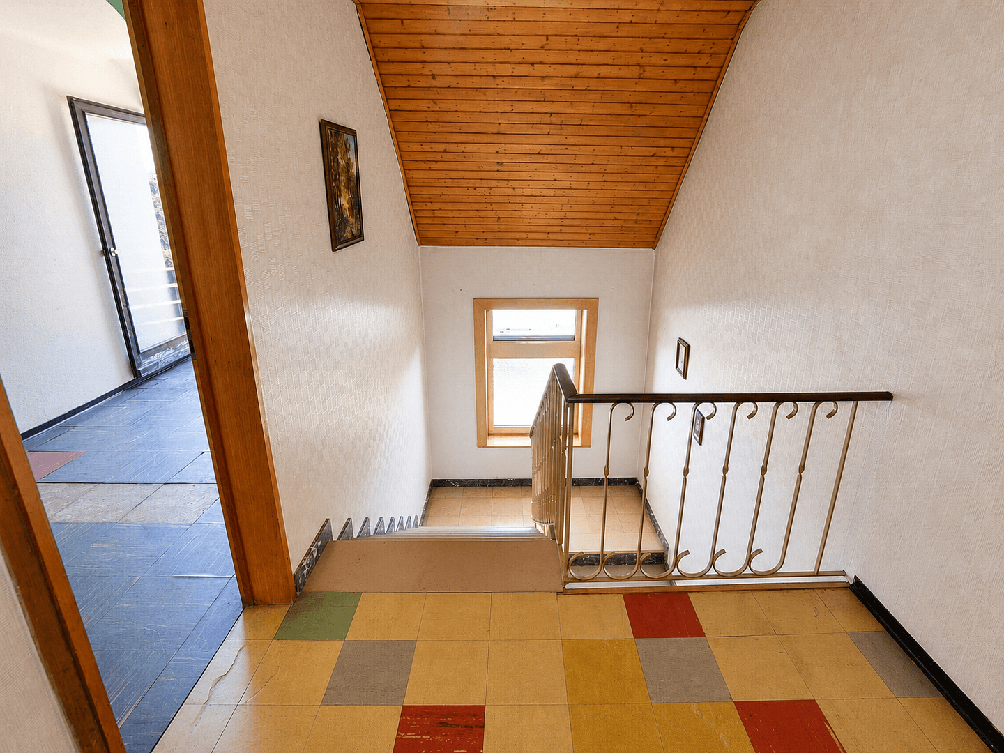 Prodej domu 235 m², pozemek 576 m², Schonstraße 3, Ensdorf/Saar, Země Sársko Prodej domu 235 m², pozemek 576 m², Schonstraße 3, Ensdorf/Saar, Země Sársko