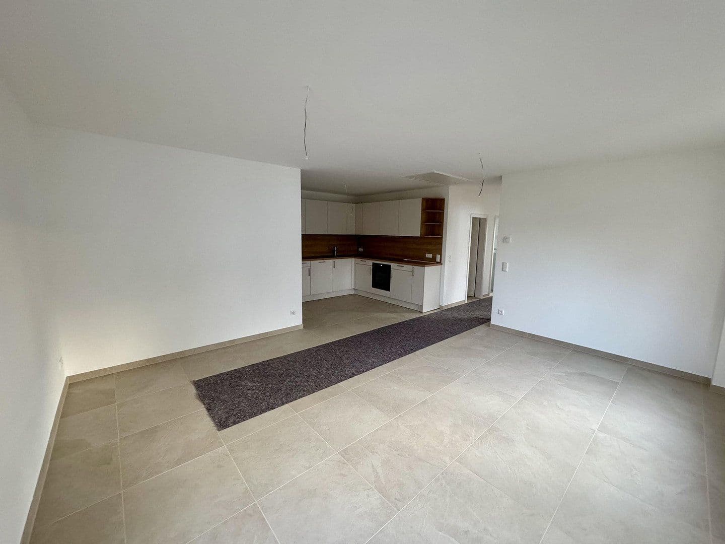 Pronájem bytu 3+1 79 m², Am Lupinenfeld 33A, Berlin, Berlín Pronájem bytu 3+1 79 m², Am Lupinenfeld 33A, Berlin, Berlín
