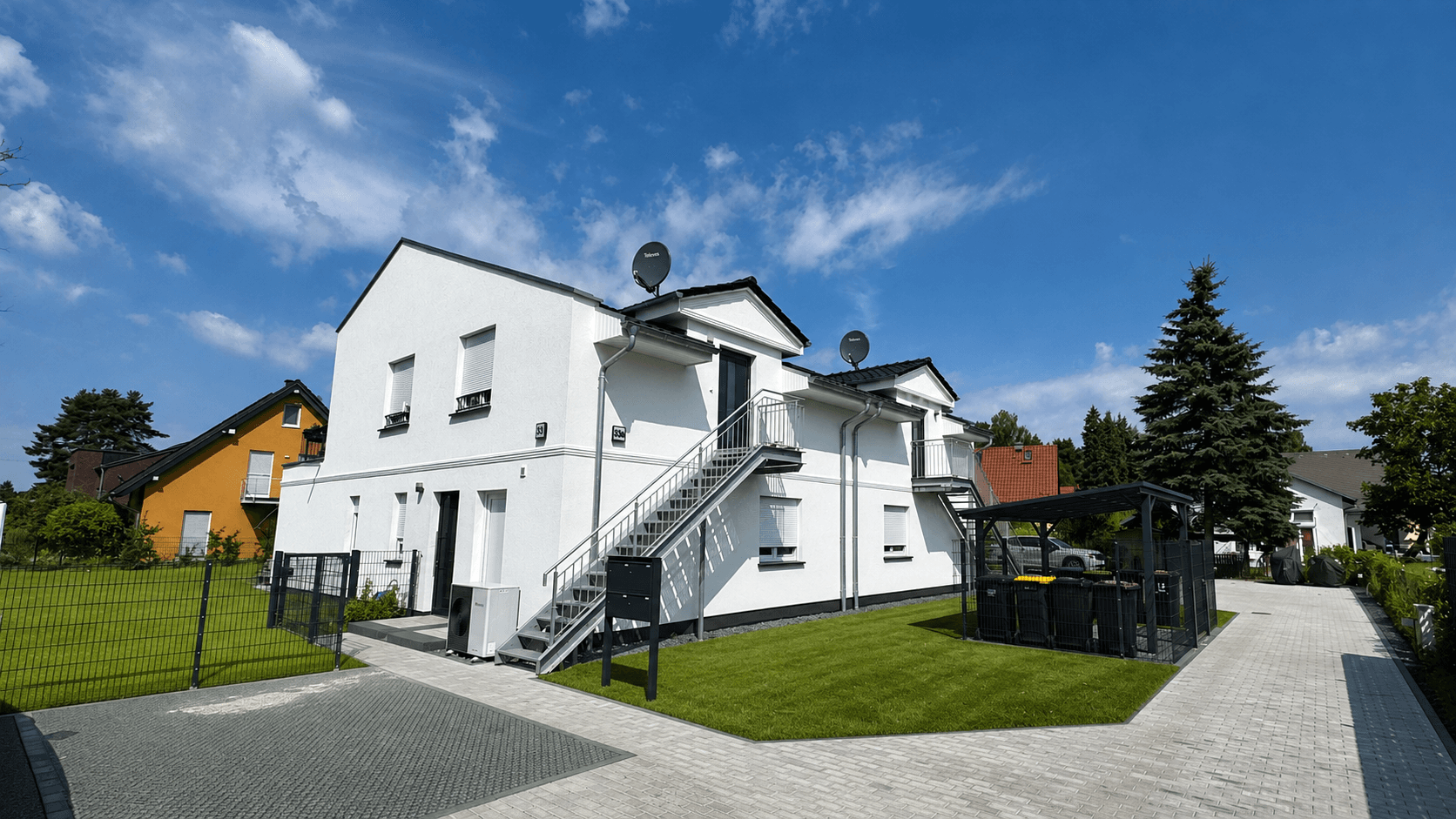 Pronájem bytu 3+1 79 m², Am Lupinenfeld 33A, Berlin, Berlín Pronájem bytu 3+1 79 m², Am Lupinenfeld 33A, Berlin, Berlín
