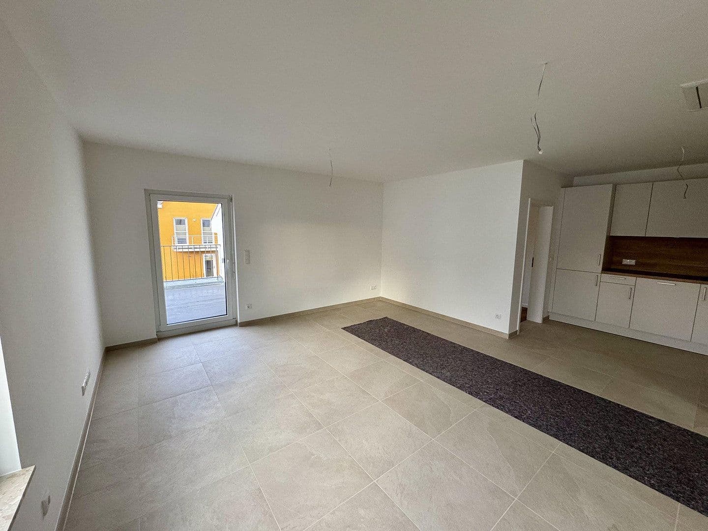 Pronájem bytu 3+1 79 m², Am Lupinenfeld 33A, Berlin, Berlín Pronájem bytu 3+1 79 m², Am Lupinenfeld 33A, Berlin, Berlín