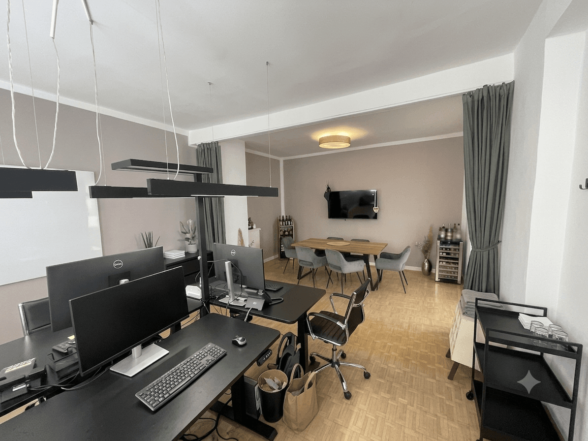 Pronájem kanceláře 152 m², München, Bavorsko Pronájem kanceláře 152 m², München, Bavorsko