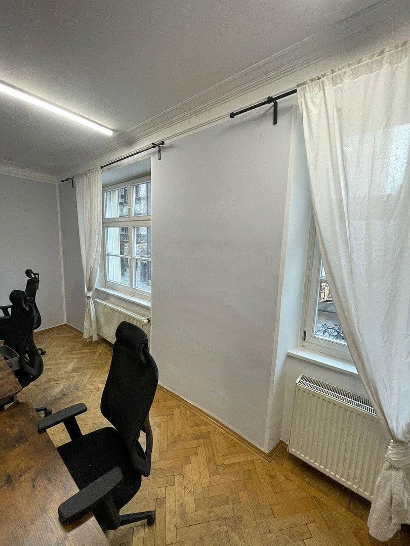 Pronájem kanceláře 152 m², München, Bavorsko Pronájem kanceláře 152 m², München, Bavorsko