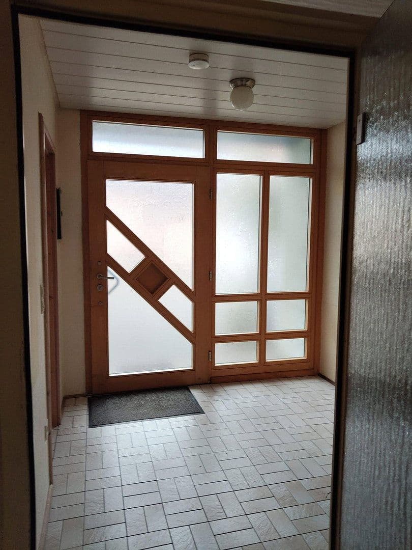 Prodej domu 260 m², pozemek 809 m², Kaulberg 16, Hemhofen, Bavorsko Prodej domu 260 m², pozemek 809 m², Kaulberg 16, Hemhofen, Bavorsko