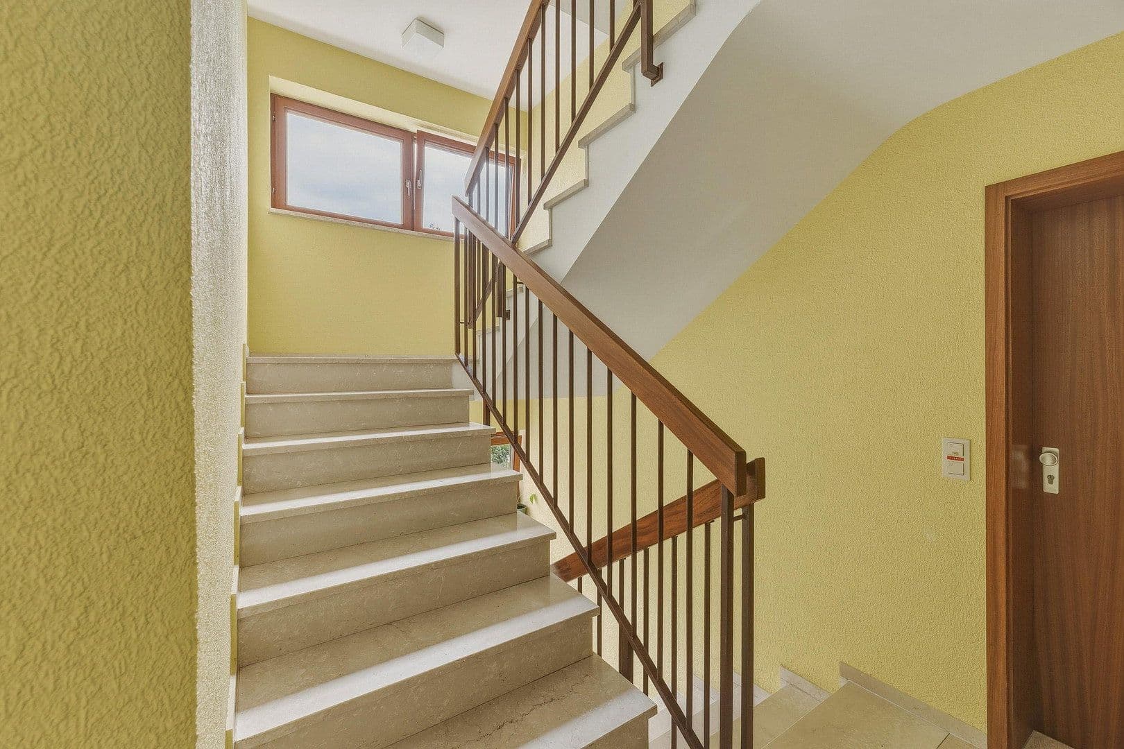 Prodej bytu 2+kk 68 m², Ulm, Bádensko-Württembersko Prodej bytu 2+kk 68 m², Ulm, Bádensko-Württembersko