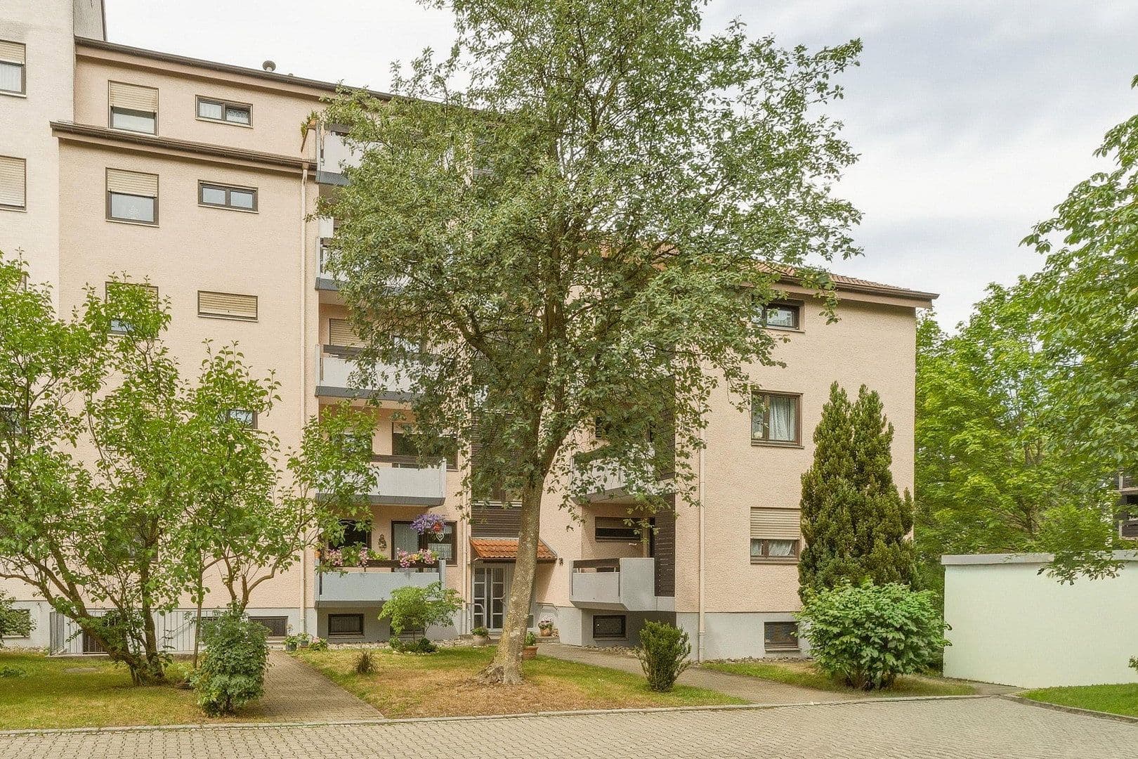 Prodej bytu 2+kk 68 m², Ulm, Bádensko-Württembersko Prodej bytu 2+kk 68 m², Ulm, Bádensko-Württembersko