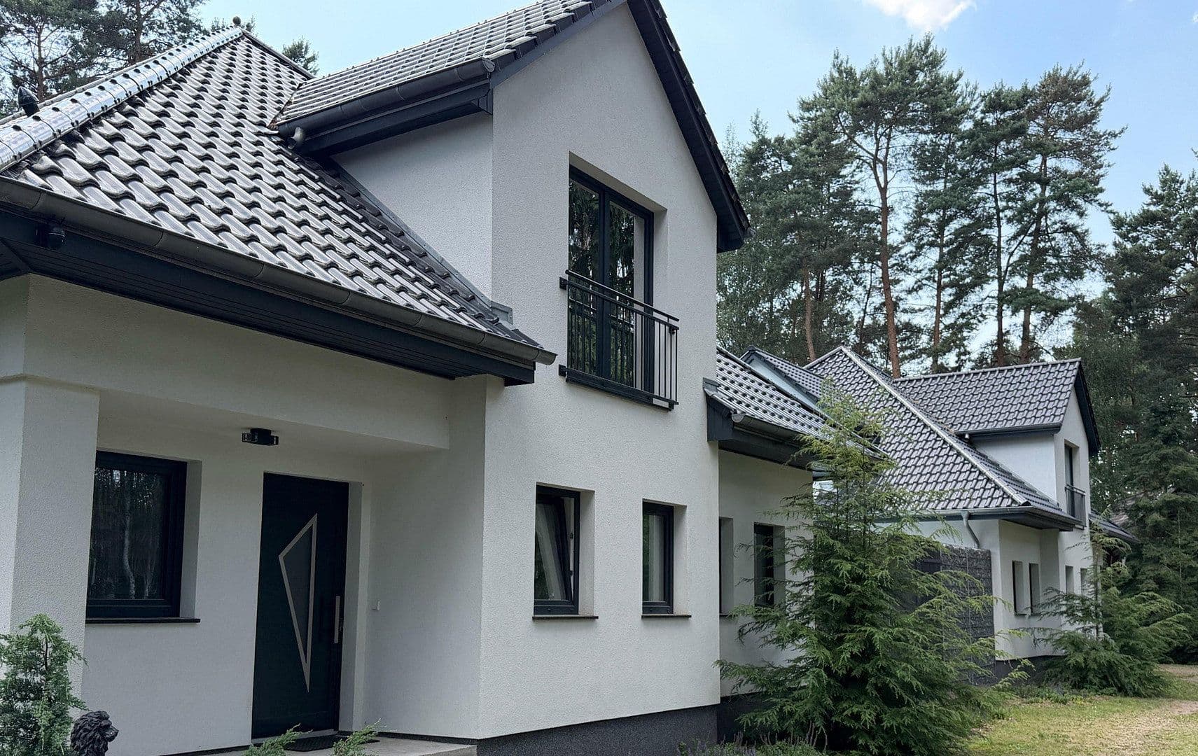 Prodej domu 368 m², pozemek 2.818 m², Lehniner Straße 7 / 7A, Borkwalde, Braniborsko Prodej domu 368 m², pozemek 2.818 m², Lehniner Straße 7 / 7A, Borkwalde, Braniborsko