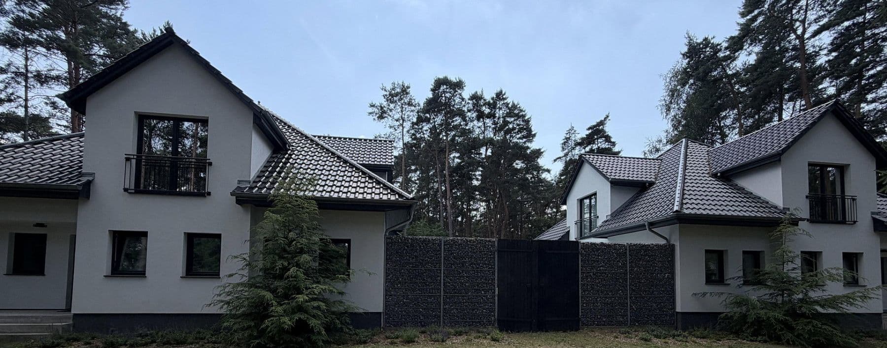 Prodej domu 368 m², pozemek 2.818 m², Lehniner Straße 7 / 7A, Borkwalde, Braniborsko Prodej domu 368 m², pozemek 2.818 m², Lehniner Straße 7 / 7A, Borkwalde, Braniborsko