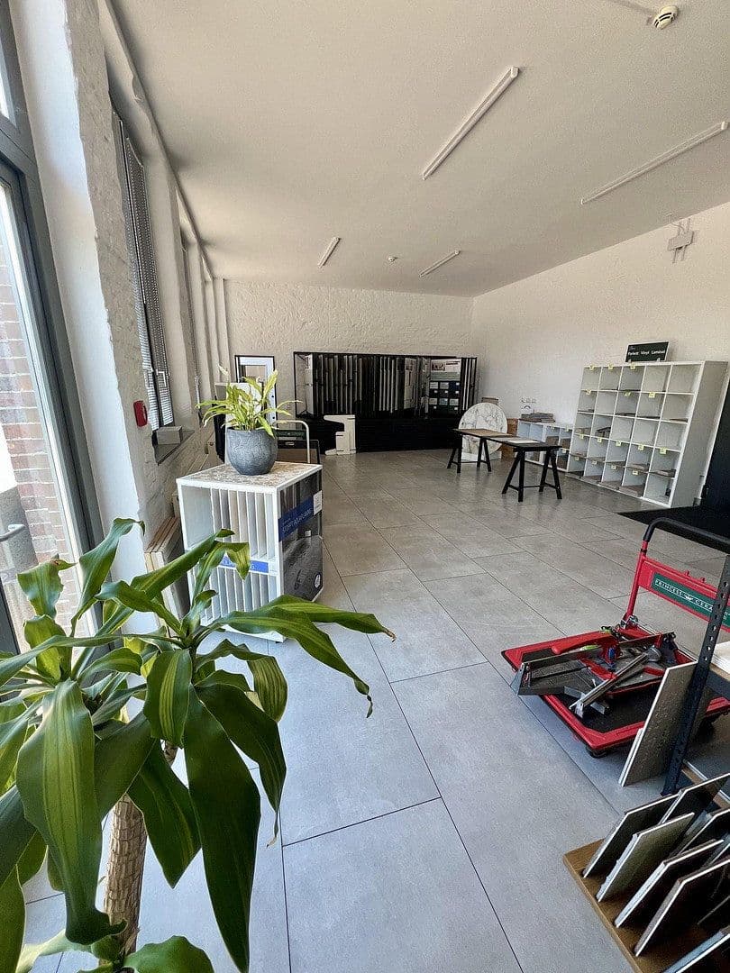 Pronájem nebytového prostoru 1.848 m², Dresden, Sasko Pronájem nebytového prostoru 1.848 m², Dresden, Sasko