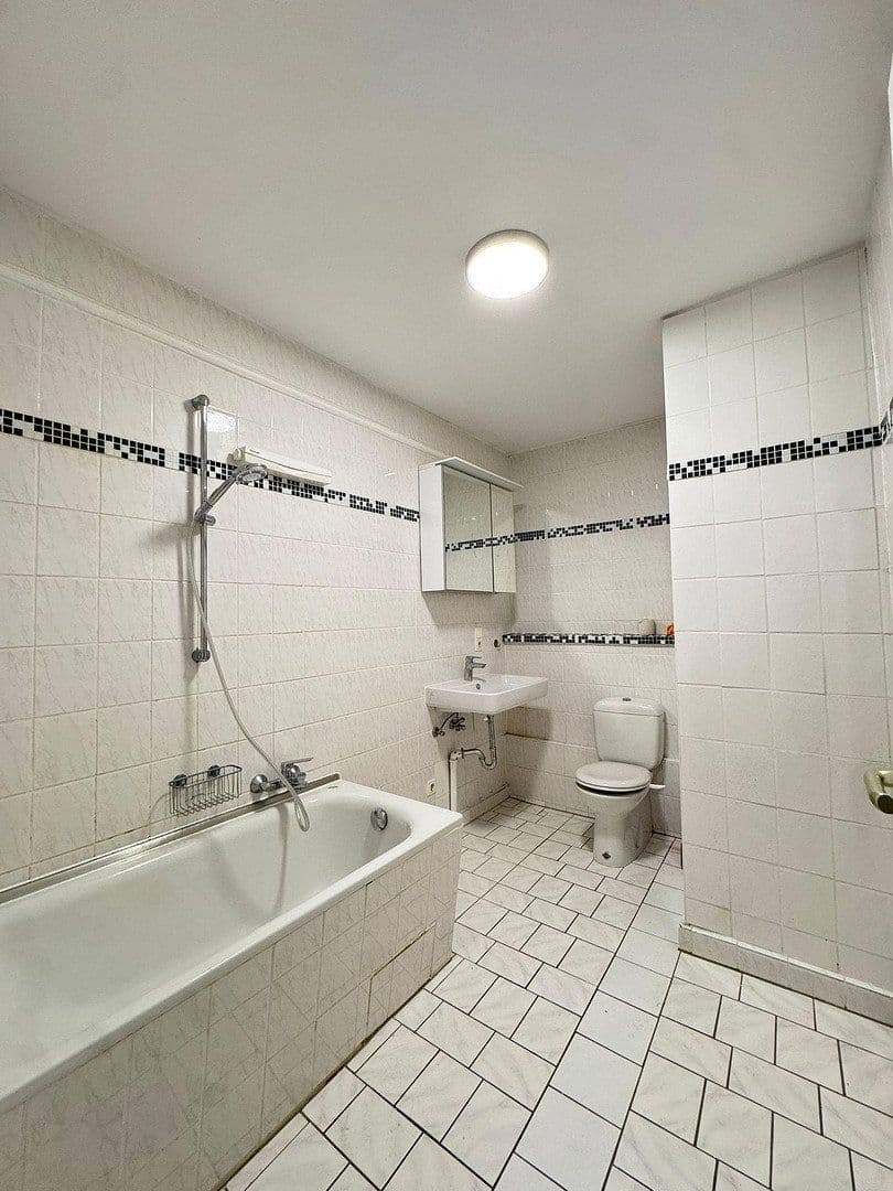 Prodej bytu 2+1 66 m², Flatowallee 16, Berlin, Berlín Prodej bytu 2+1 66 m², Flatowallee 16, Berlin, Berlín