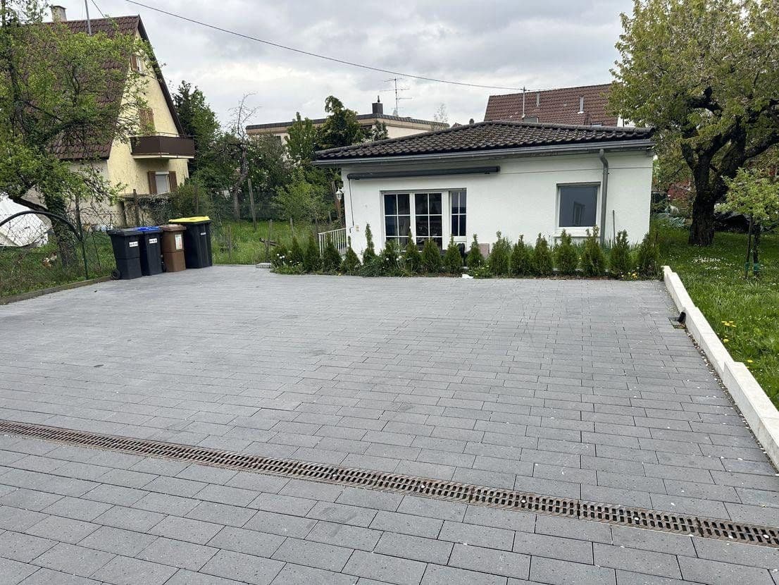 Pronájem bytu 4+kk 130 m², Filderstadt, Bádensko-Württembersko Pronájem bytu 4+kk 130 m², Filderstadt, Bádensko-Württembersko