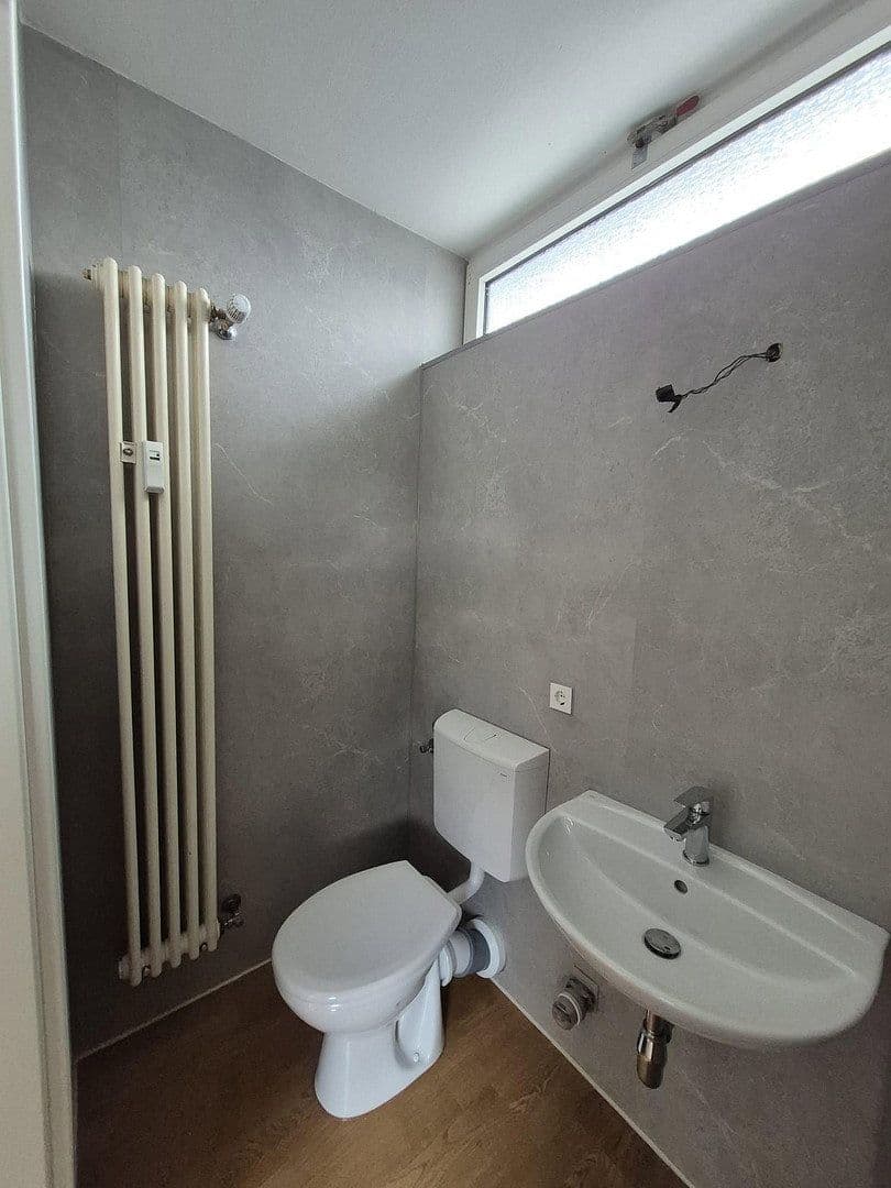 Pronájem bytu 5+1 160 m², Kastellaun, Porýní-Falc Pronájem bytu 5+1 160 m², Kastellaun, Porýní-Falc