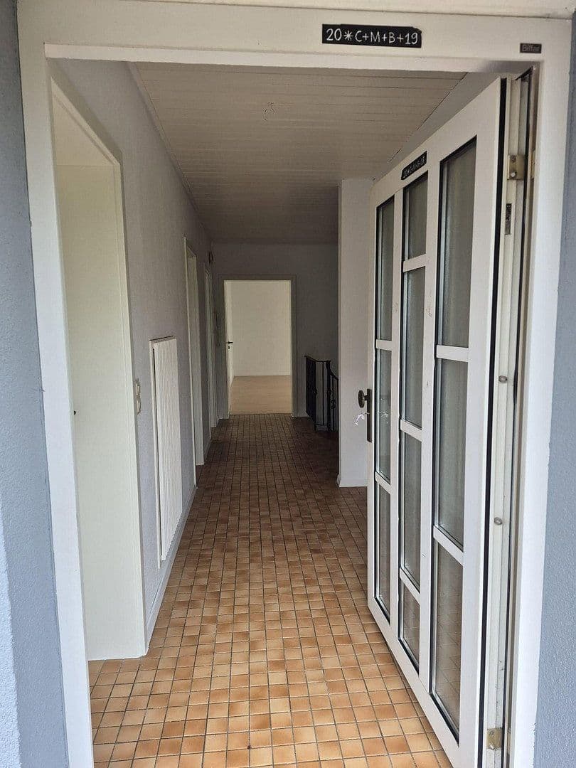 Pronájem bytu 5+1 160 m², Kastellaun, Porýní-Falc Pronájem bytu 5+1 160 m², Kastellaun, Porýní-Falc