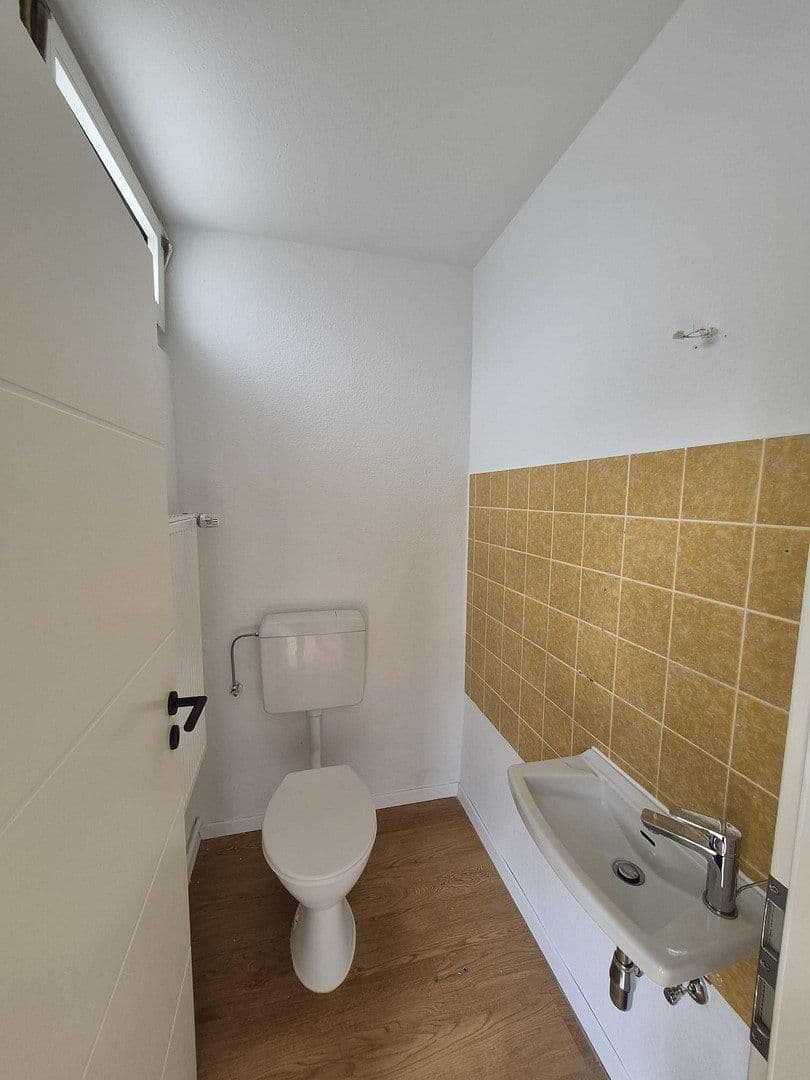 Pronájem bytu 5+1 160 m², Kastellaun, Porýní-Falc Pronájem bytu 5+1 160 m², Kastellaun, Porýní-Falc