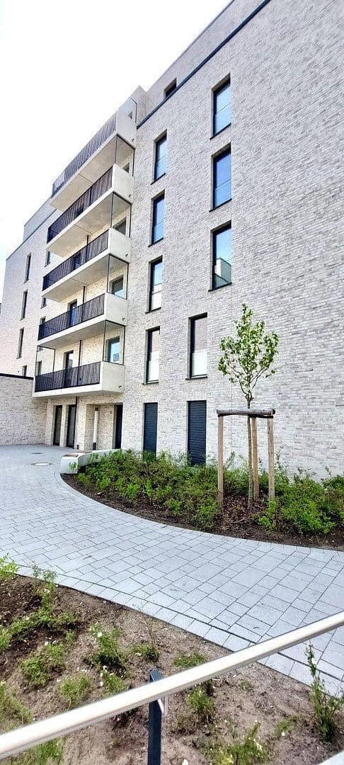 Prodej bytu 4+1 89 m², Berlin-Spandau, Berlín Prodej bytu 4+1 89 m², Berlin-Spandau, Berlín