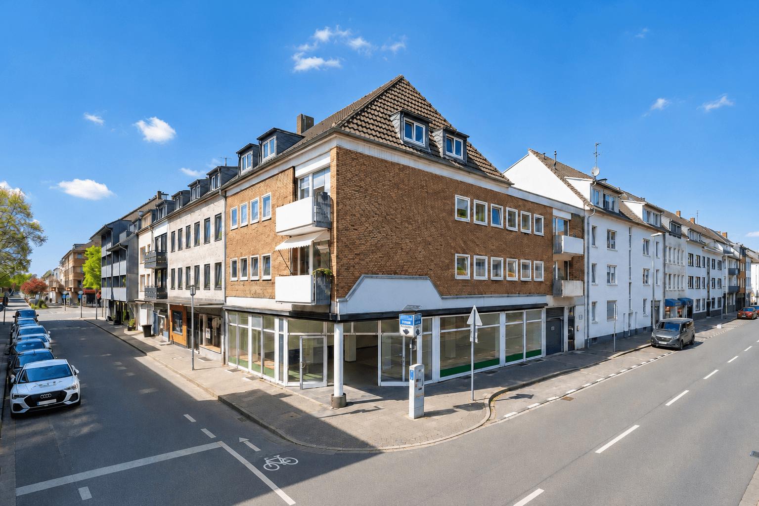 Pronájem nebytového prostoru 211 m², Breite Str. 92, Krefeld, Severní Porýní-Vestfálsko Pronájem nebytového prostoru 211 m², Breite Str. 92, Krefeld, Severní Porýní-Vestfálsko