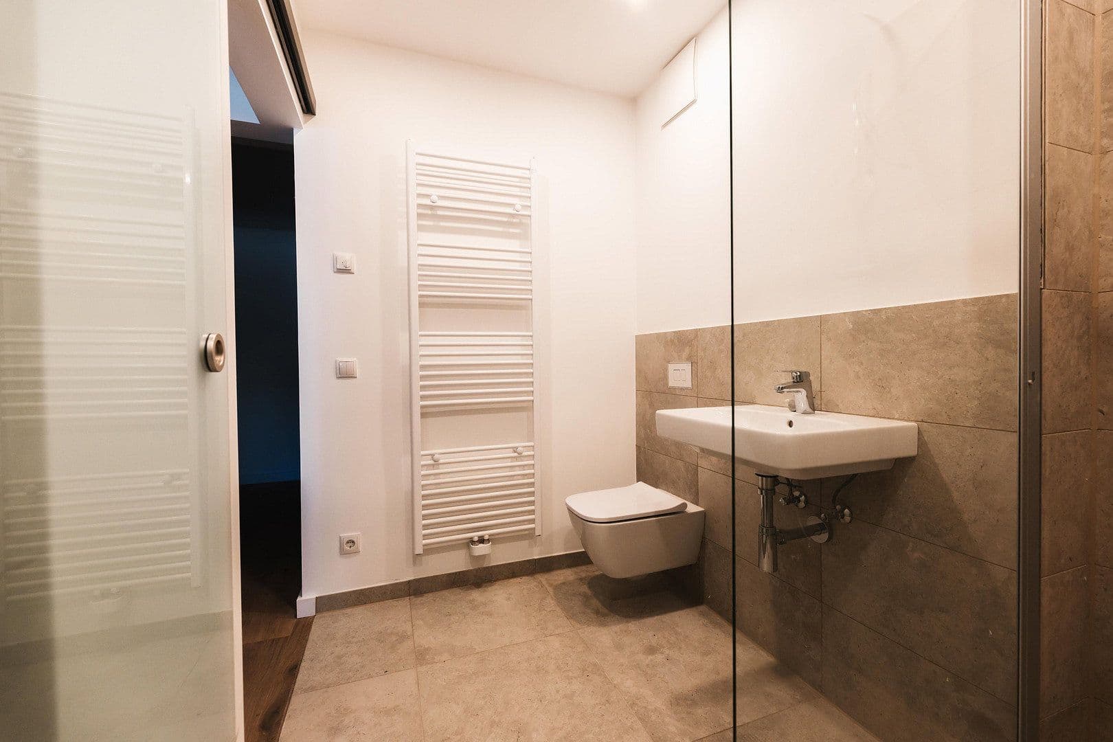Pronájem bytu 4+1 94 m², Budenbergstraße 9, Magdeburg, Sasko-Anhaltsko Pronájem bytu 4+1 94 m², Budenbergstraße 9, Magdeburg, Sasko-Anhaltsko