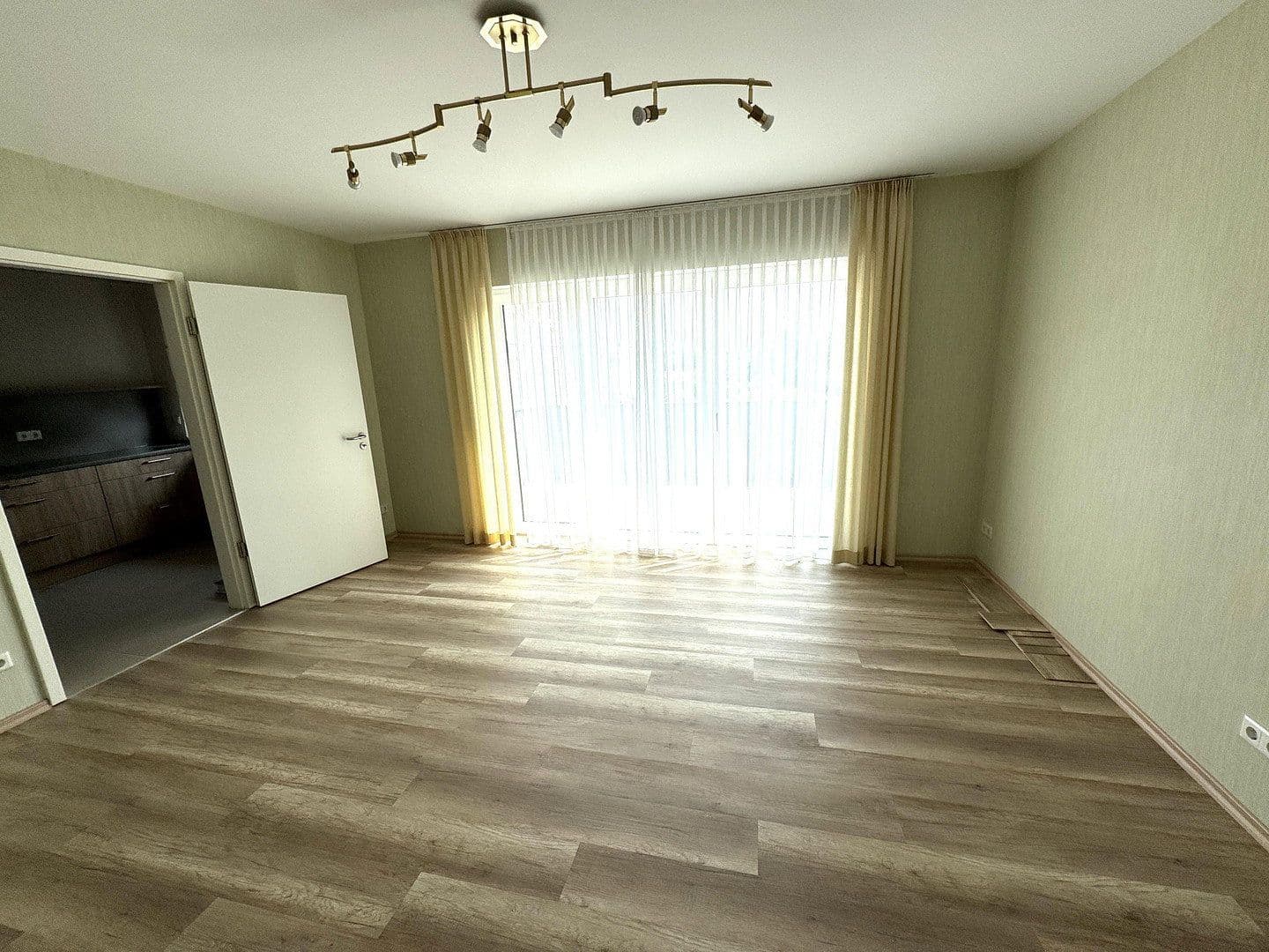 Prodej bytu 2+1 77 m², Haseldamm 1, Velpke, Dolní Sasko Prodej bytu 2+1 77 m², Haseldamm 1, Velpke, Dolní Sasko