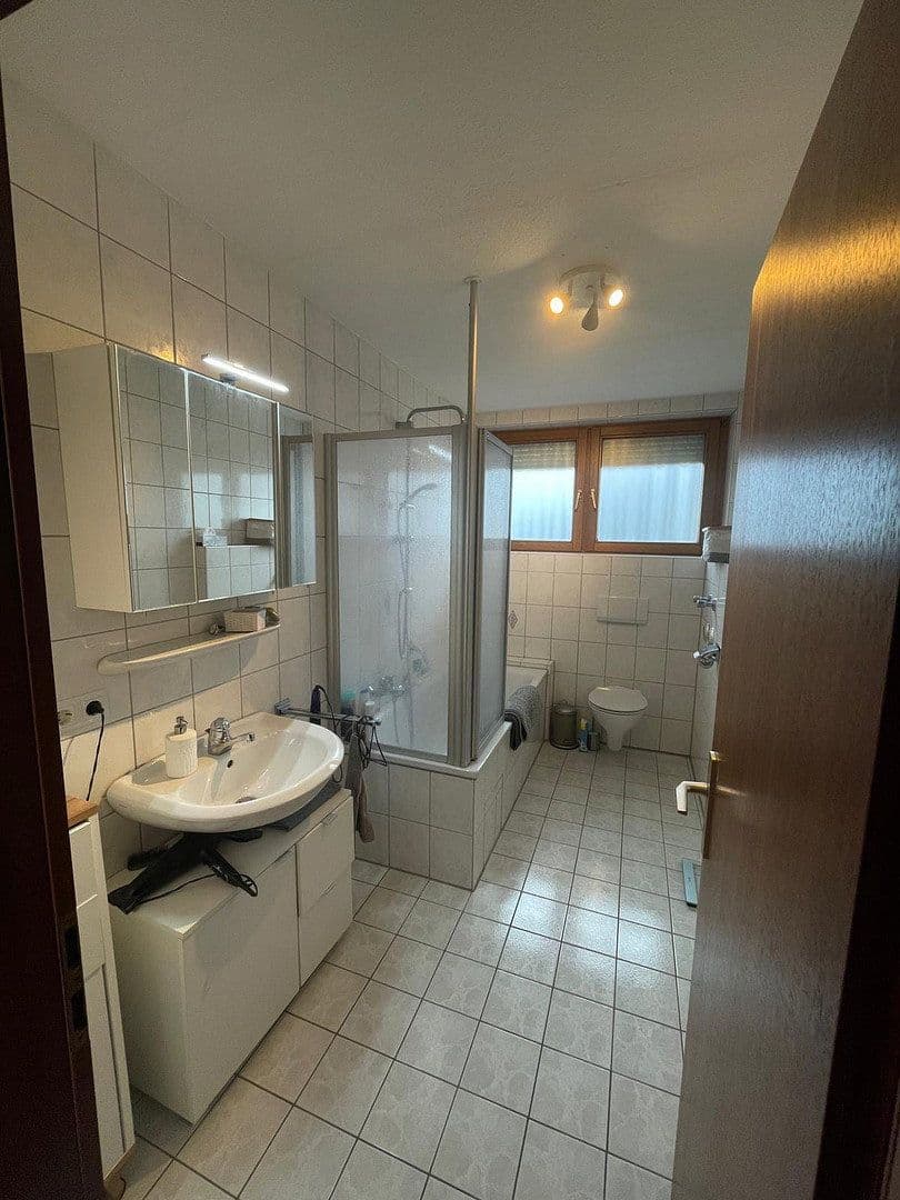 Prodej bytu 2+1 60 m², Ringstrasse 23, Neckarwestheim, Bádensko-Württembersko Prodej bytu 2+1 60 m², Ringstrasse 23, Neckarwestheim, Bádensko-Württembersko