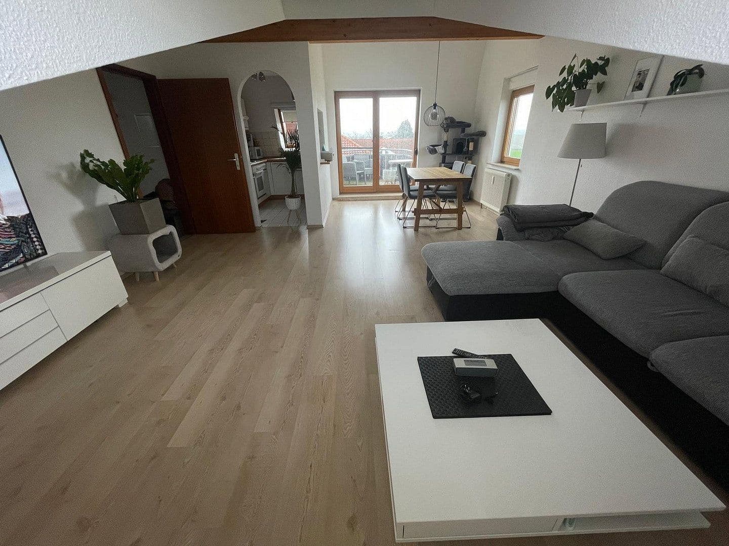 Prodej bytu 2+1 60 m², Ringstrasse 23, Neckarwestheim, Bádensko-Württembersko Prodej bytu 2+1 60 m², Ringstrasse 23, Neckarwestheim, Bádensko-Württembersko
