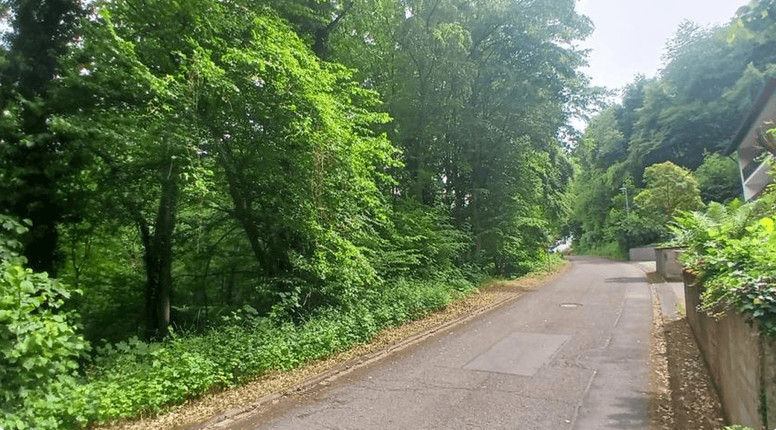 Prodej pozemku 1.405 m², Brohl-Lützing, Porýní-Falc Prodej pozemku 1.405 m², Brohl-Lützing, Porýní-Falc