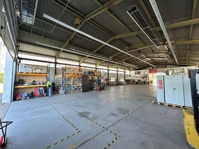 Prodej nebytového prostoru 8.020 m², Niedersachsenstraße 17, Emden, Dolní Sasko Prodej nebytového prostoru 8.020 m², Niedersachsenstraße 17, Emden, Dolní Sasko