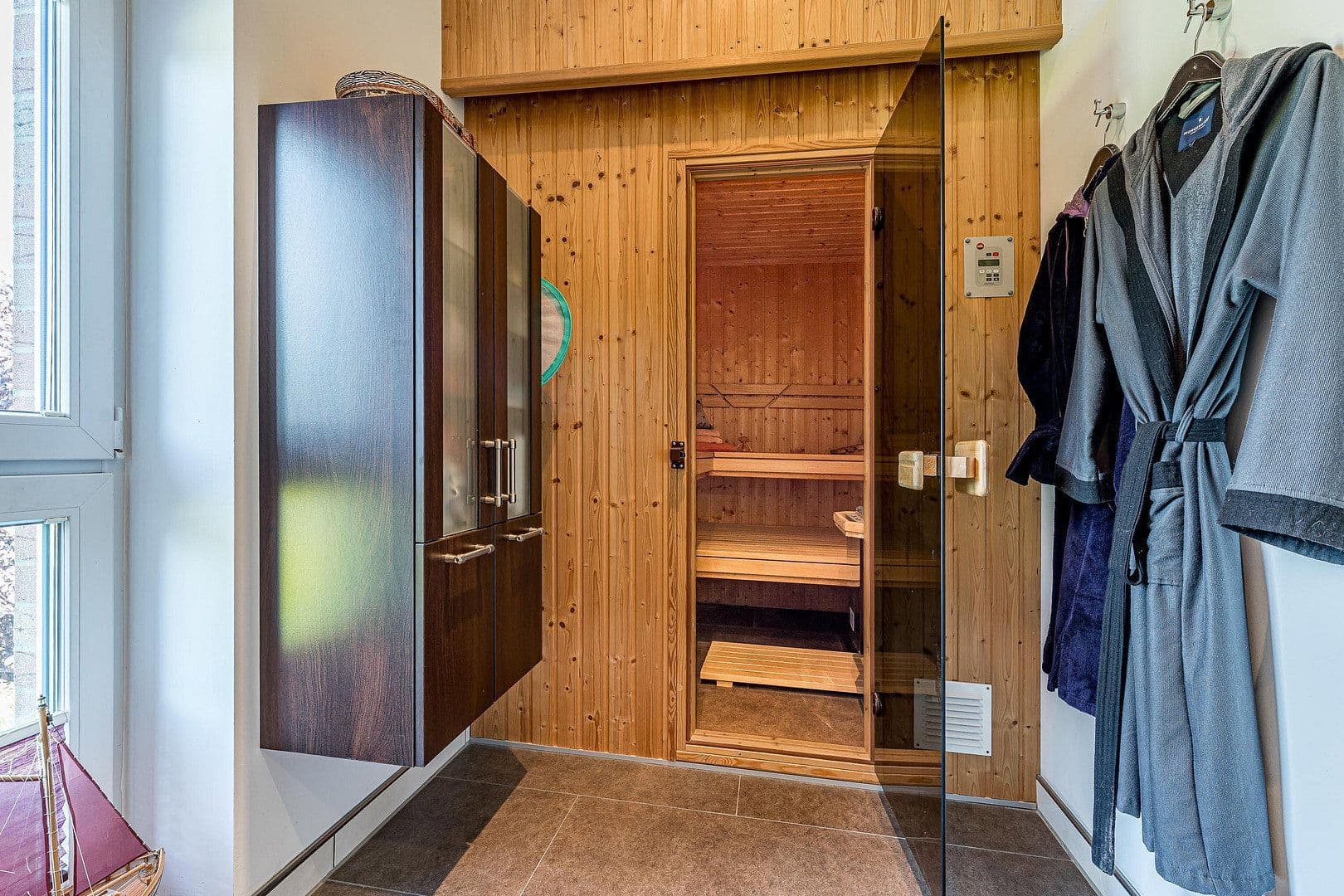 Prodej domu 150 m², pozemek 598 m², Schenefeld, Šlesvicko-Holštýnsko Prodej domu 150 m², pozemek 598 m², Schenefeld, Šlesvicko-Holštýnsko