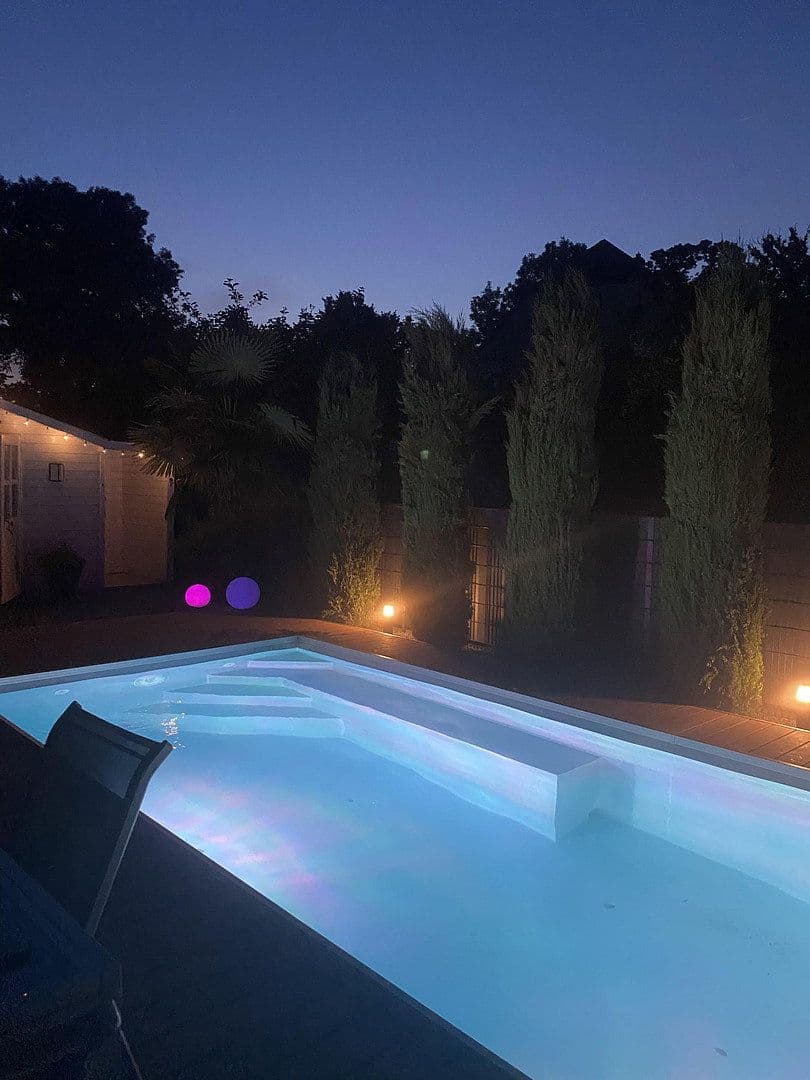 Prodej domu 194 m², pozemek 825 m², Kaarst, Severní Porýní-Vestfálsko Prodej domu 194 m², pozemek 825 m², Kaarst, Severní Porýní-Vestfálsko