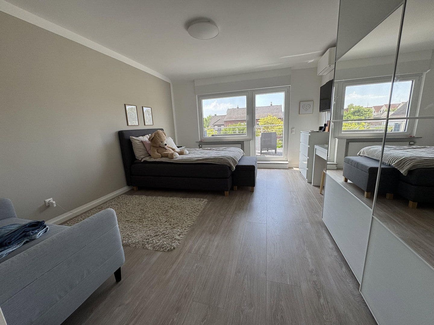 Prodej domu 194 m², pozemek 825 m², Kaarst, Severní Porýní-Vestfálsko Prodej domu 194 m², pozemek 825 m², Kaarst, Severní Porýní-Vestfálsko