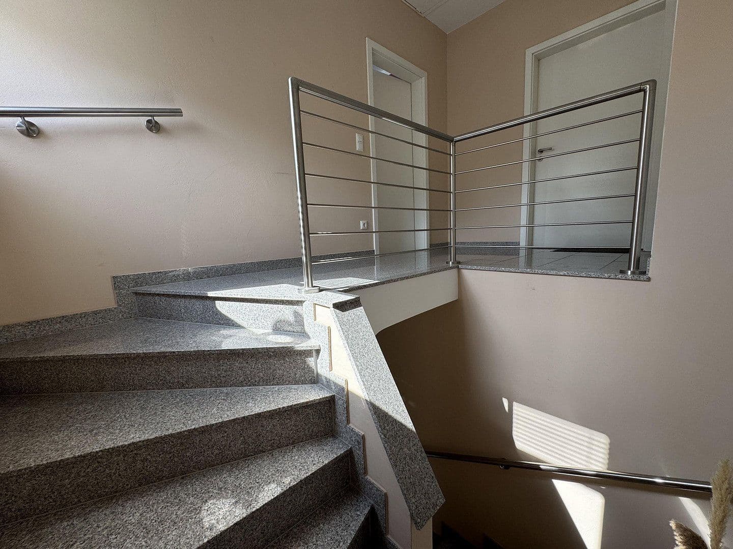 Prodej domu 194 m², pozemek 825 m², Kaarst, Severní Porýní-Vestfálsko Prodej domu 194 m², pozemek 825 m², Kaarst, Severní Porýní-Vestfálsko