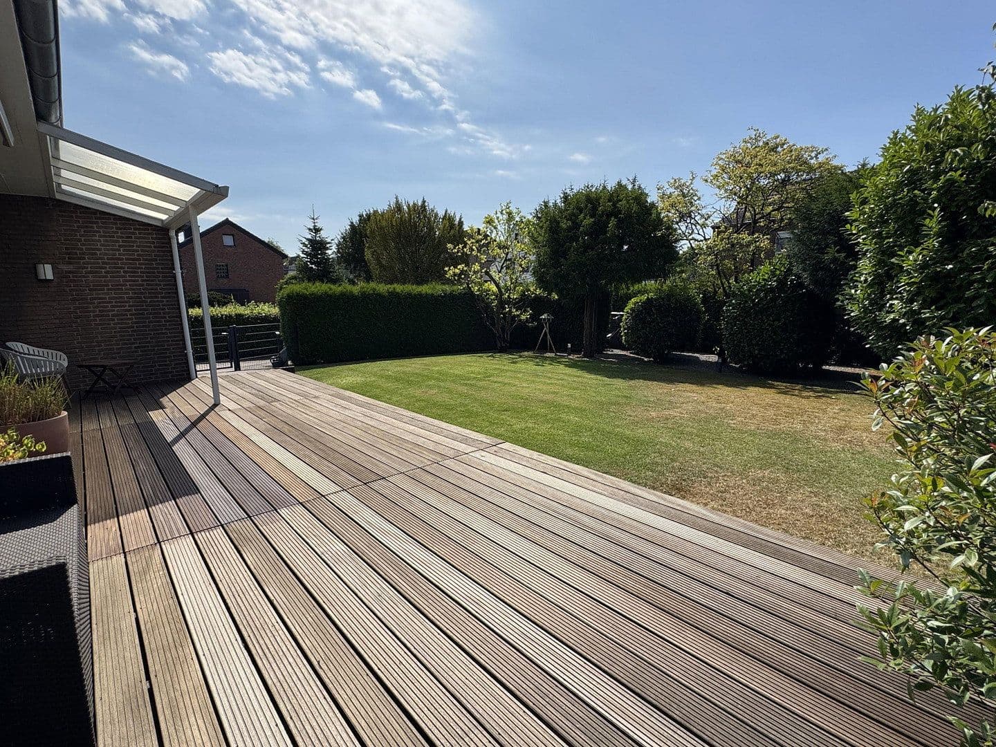 Prodej domu 194 m², pozemek 825 m², Kaarst, Severní Porýní-Vestfálsko Prodej domu 194 m², pozemek 825 m², Kaarst, Severní Porýní-Vestfálsko