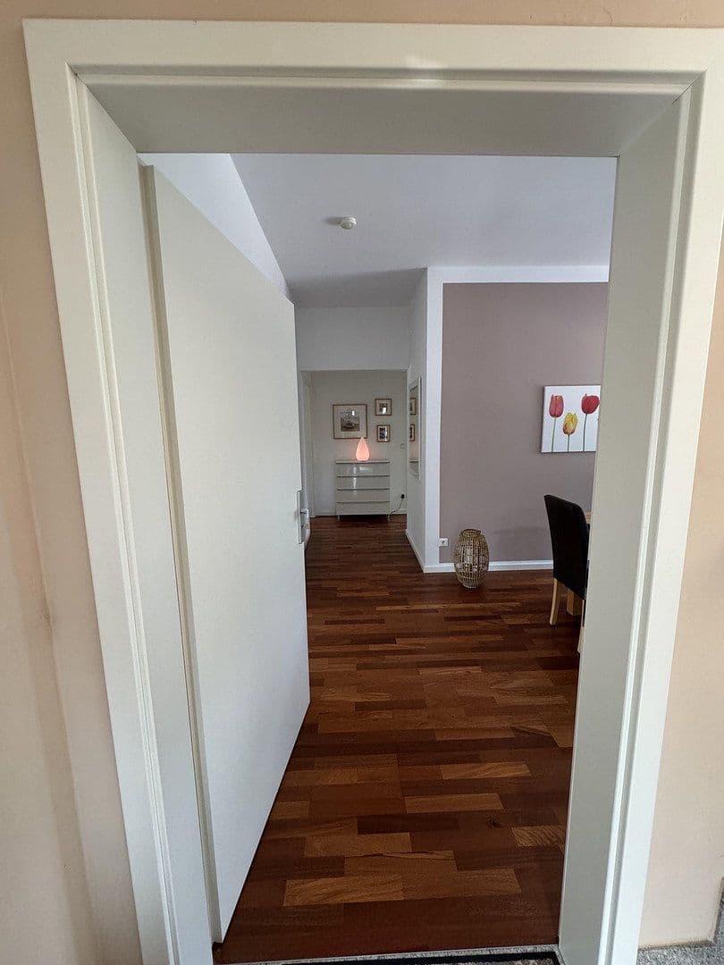 Prodej domu 194 m², pozemek 825 m², Kaarst, Severní Porýní-Vestfálsko Prodej domu 194 m², pozemek 825 m², Kaarst, Severní Porýní-Vestfálsko